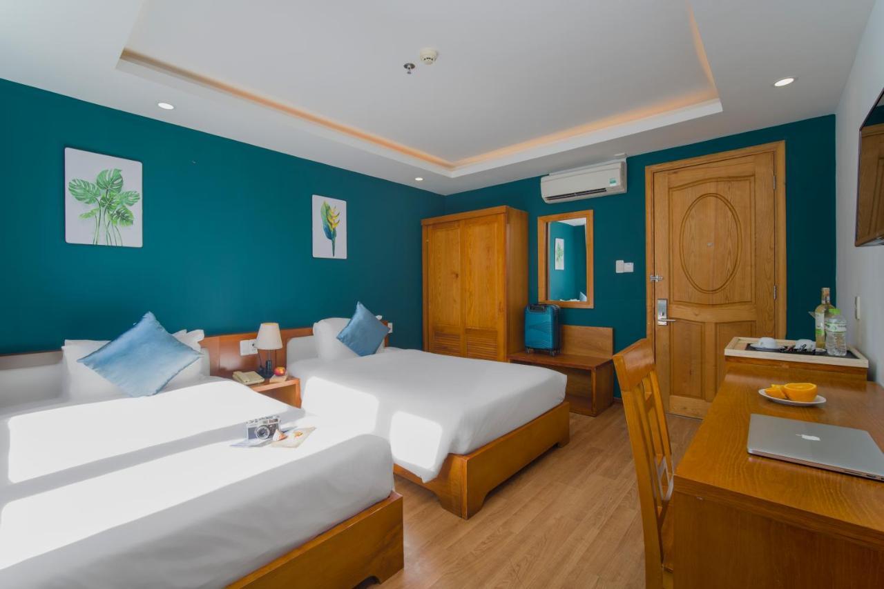 Hotel Merry Land 4*