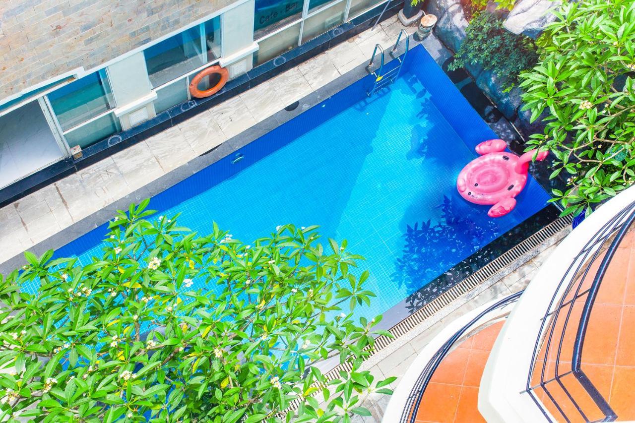 Gold Coast Hotel 3*