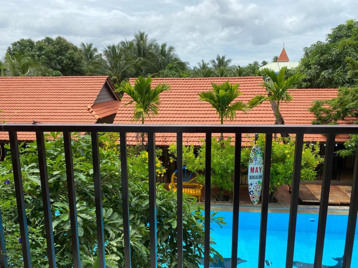 MAY Bungalow Hotel