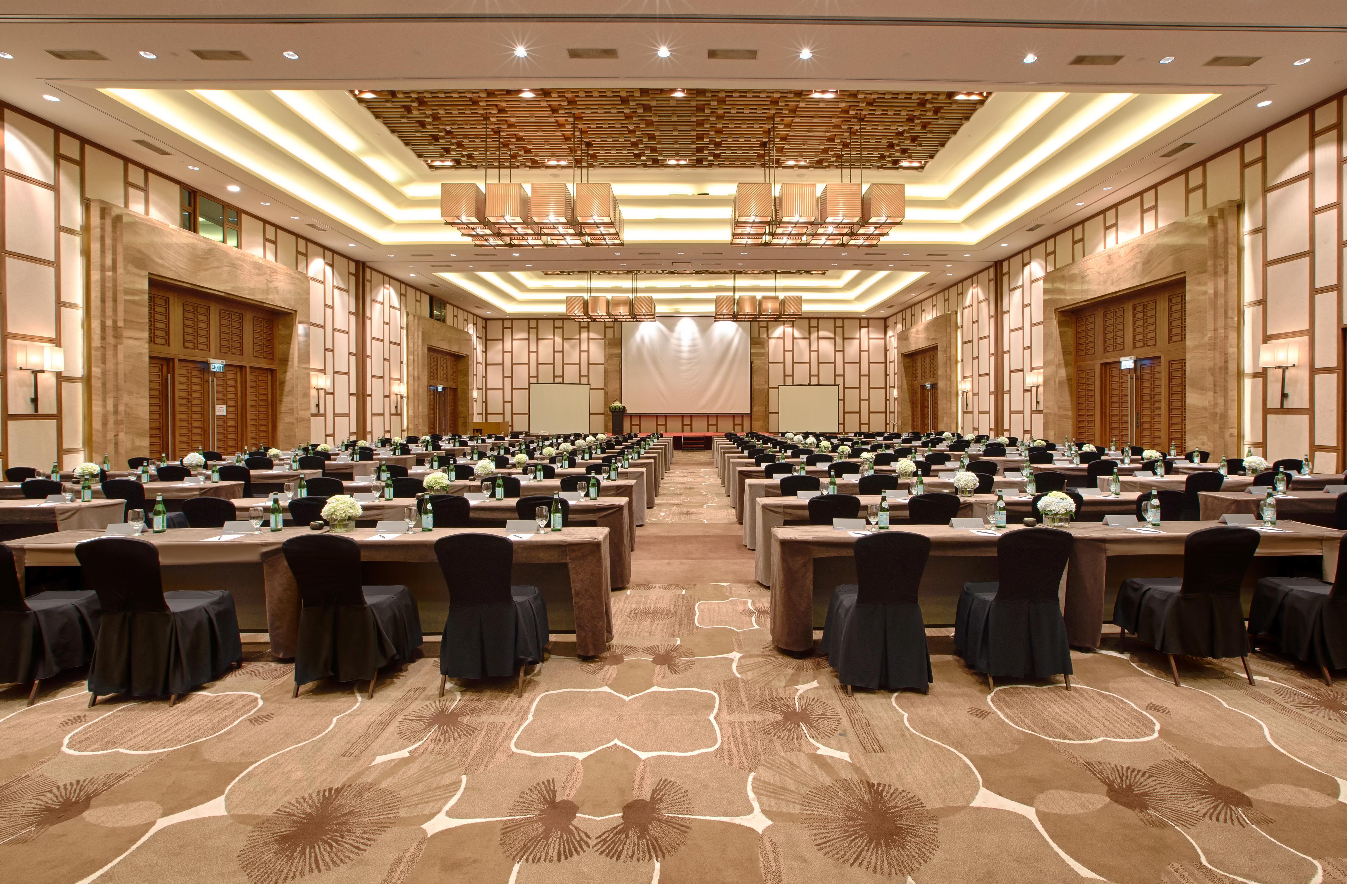 Pullman 5* Da Nang
