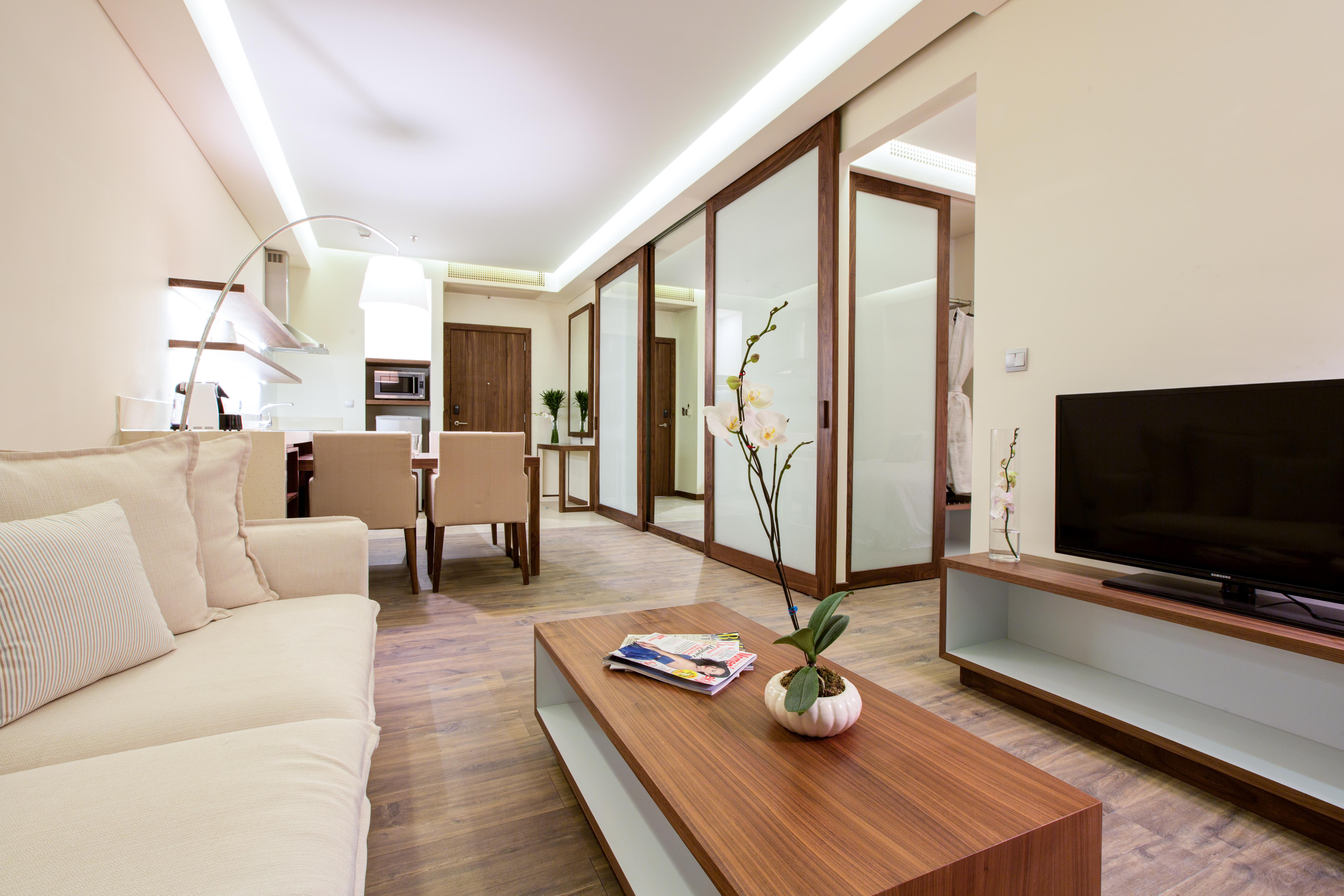 A La Carte Hotel 4*