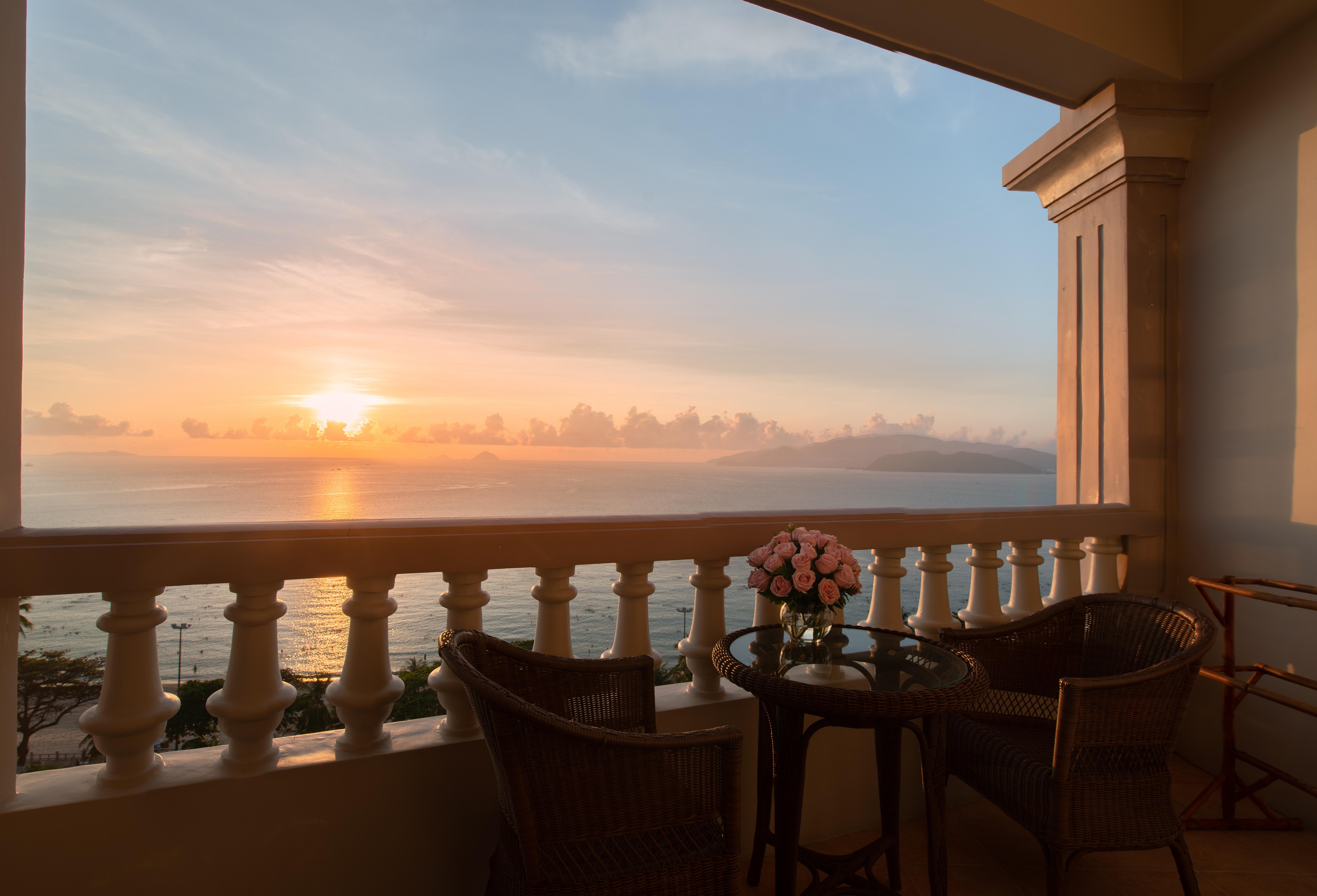 Sunrise & 5* Nha Trang