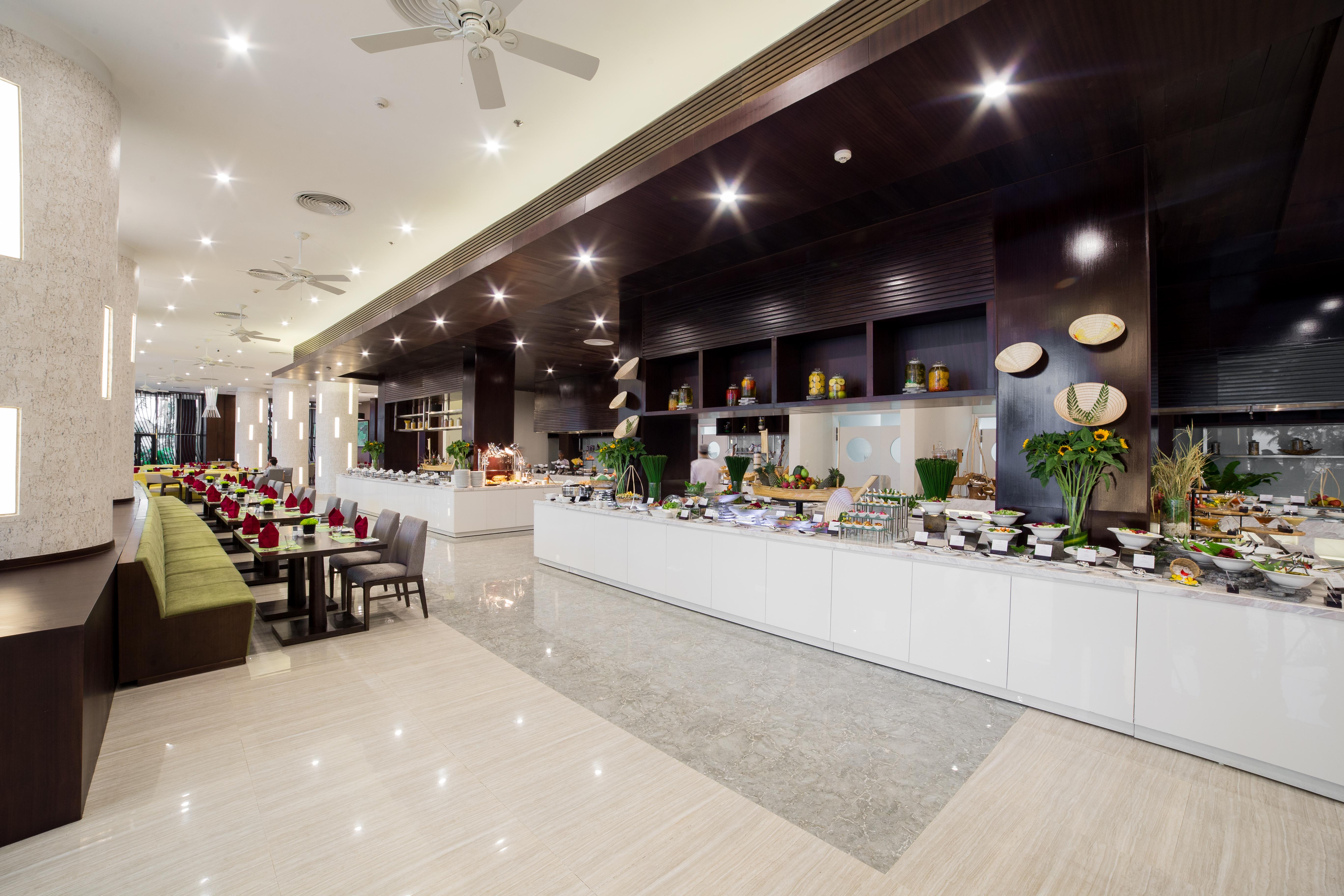 Vinpearl & Bay Resort