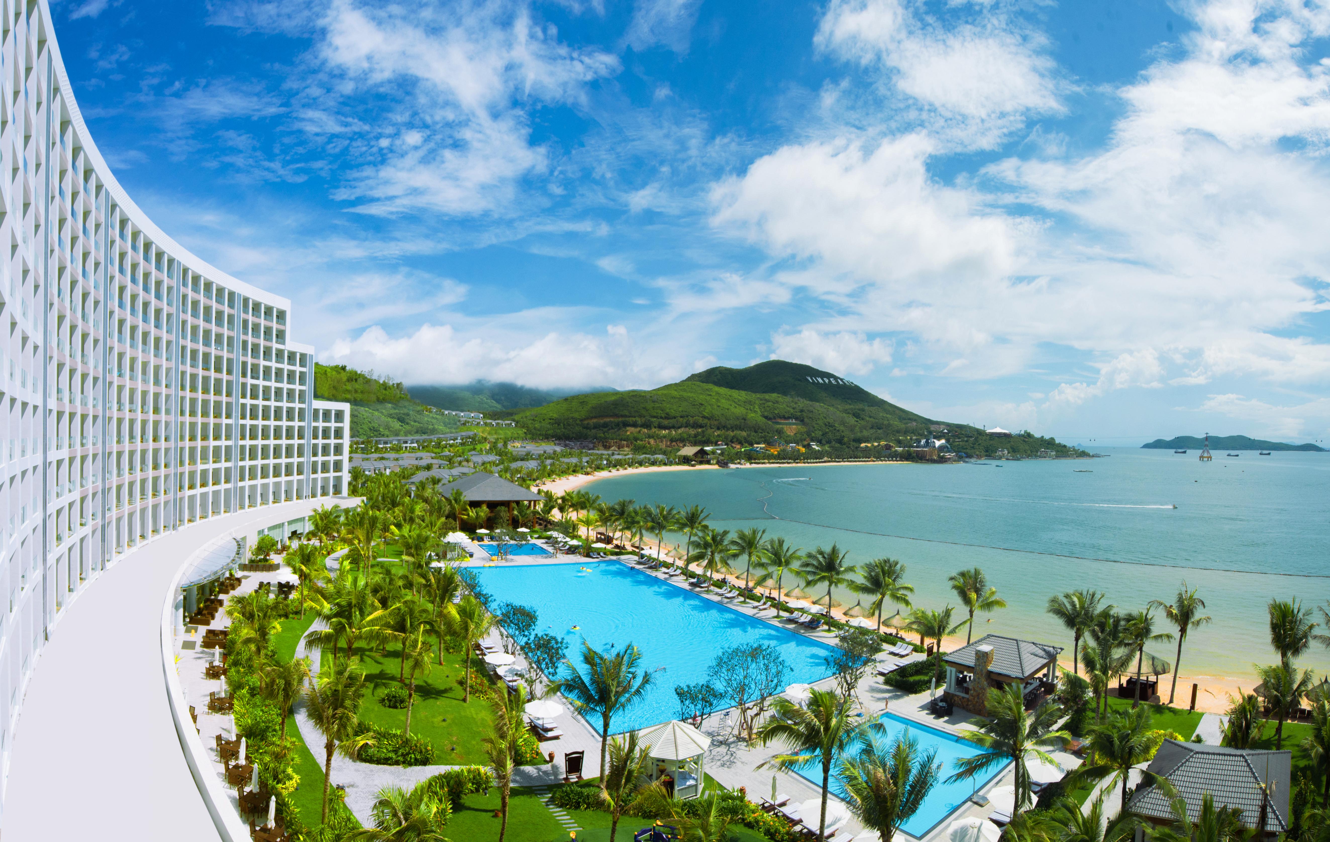 Vinpearl & Bay Resort Nha Trang
