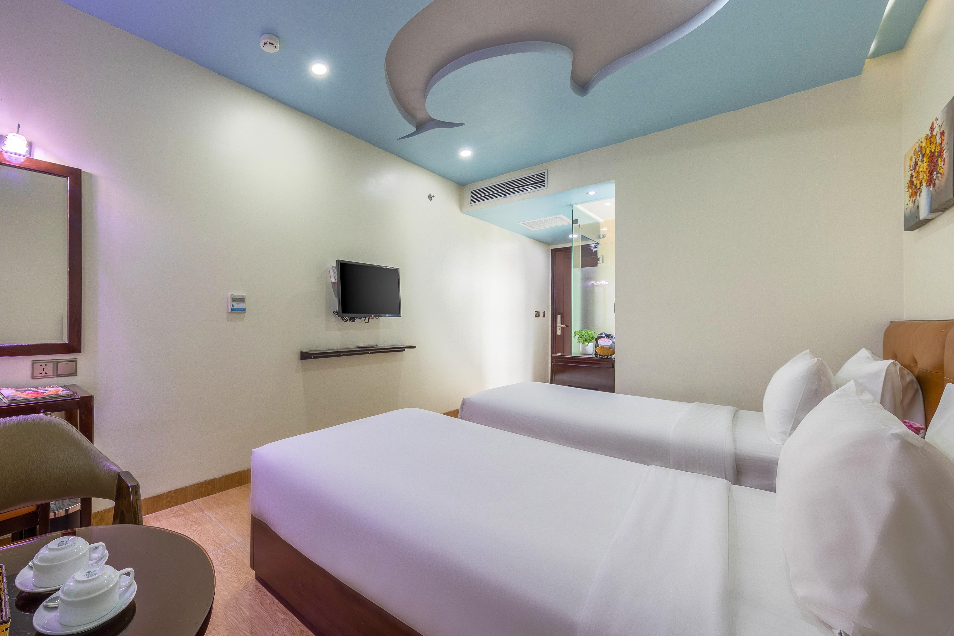 Hotel Fivitel King