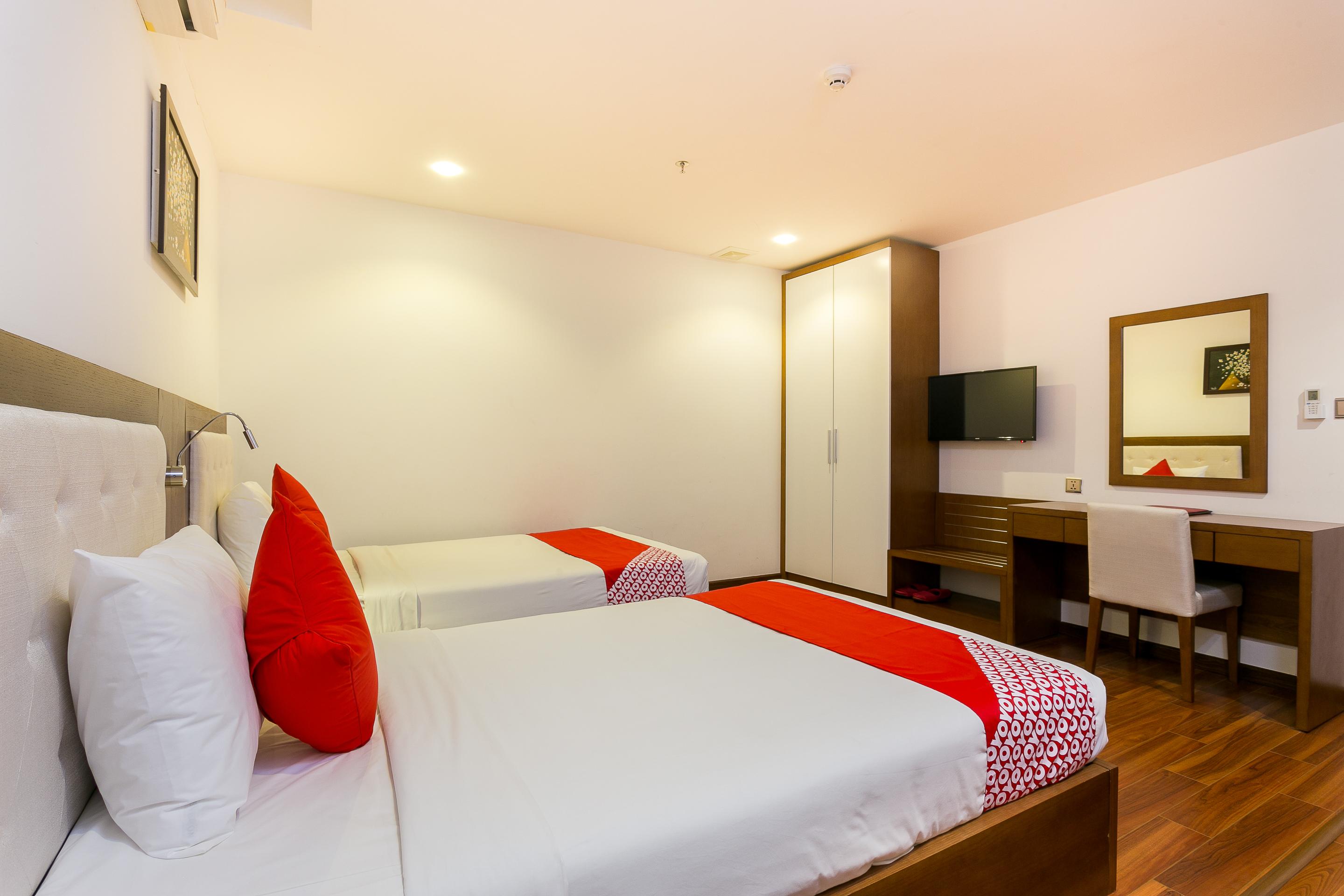 Centre Hotel Hotel 3*