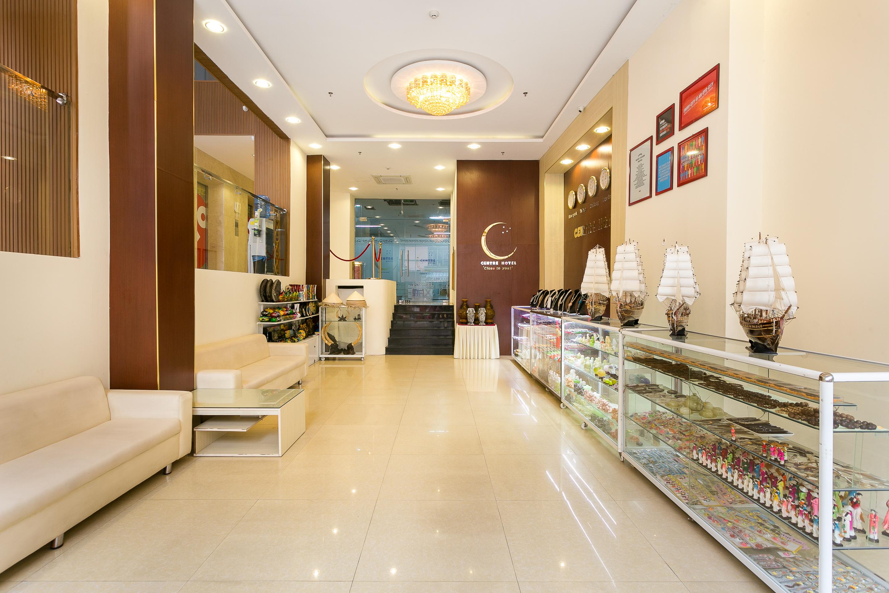 Centre Hotel 3*