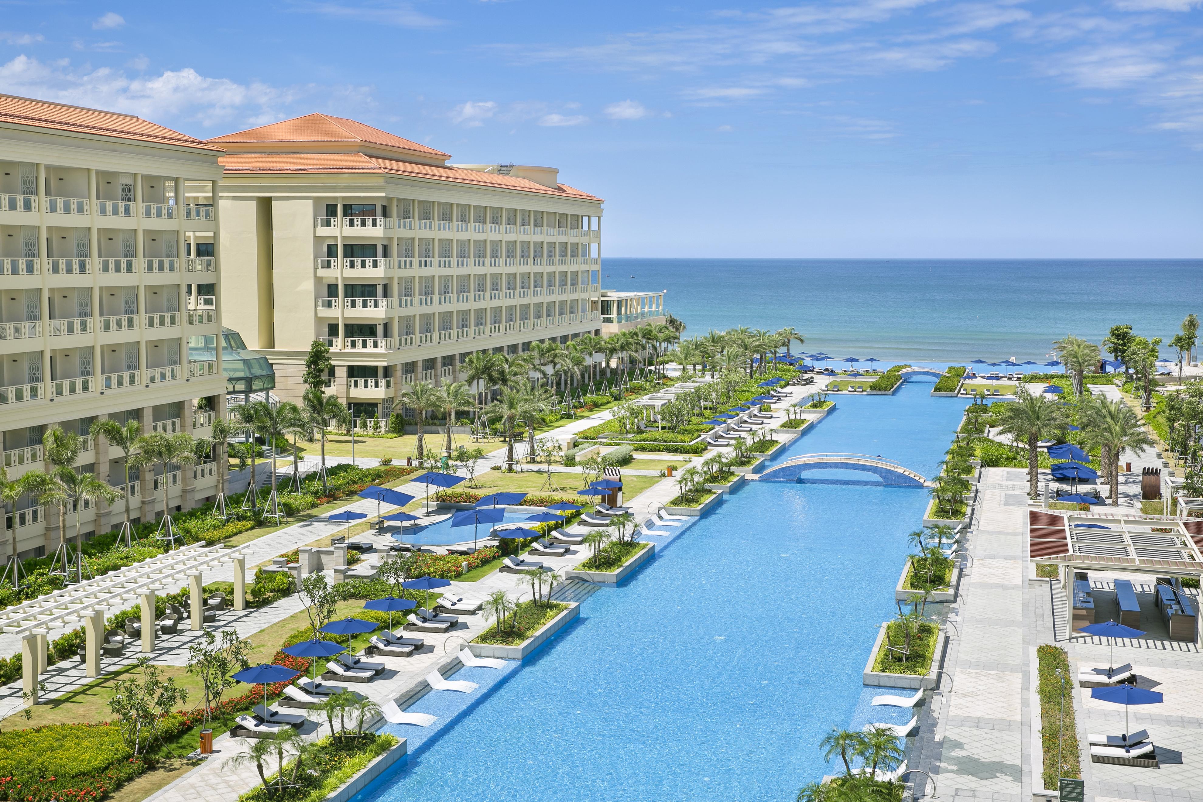 Resort Sheraton Grand & Convention Center