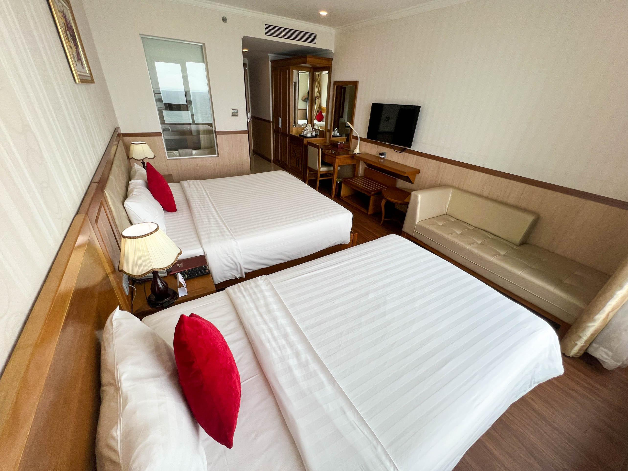 Serene Beach Hotel Danang Hotel