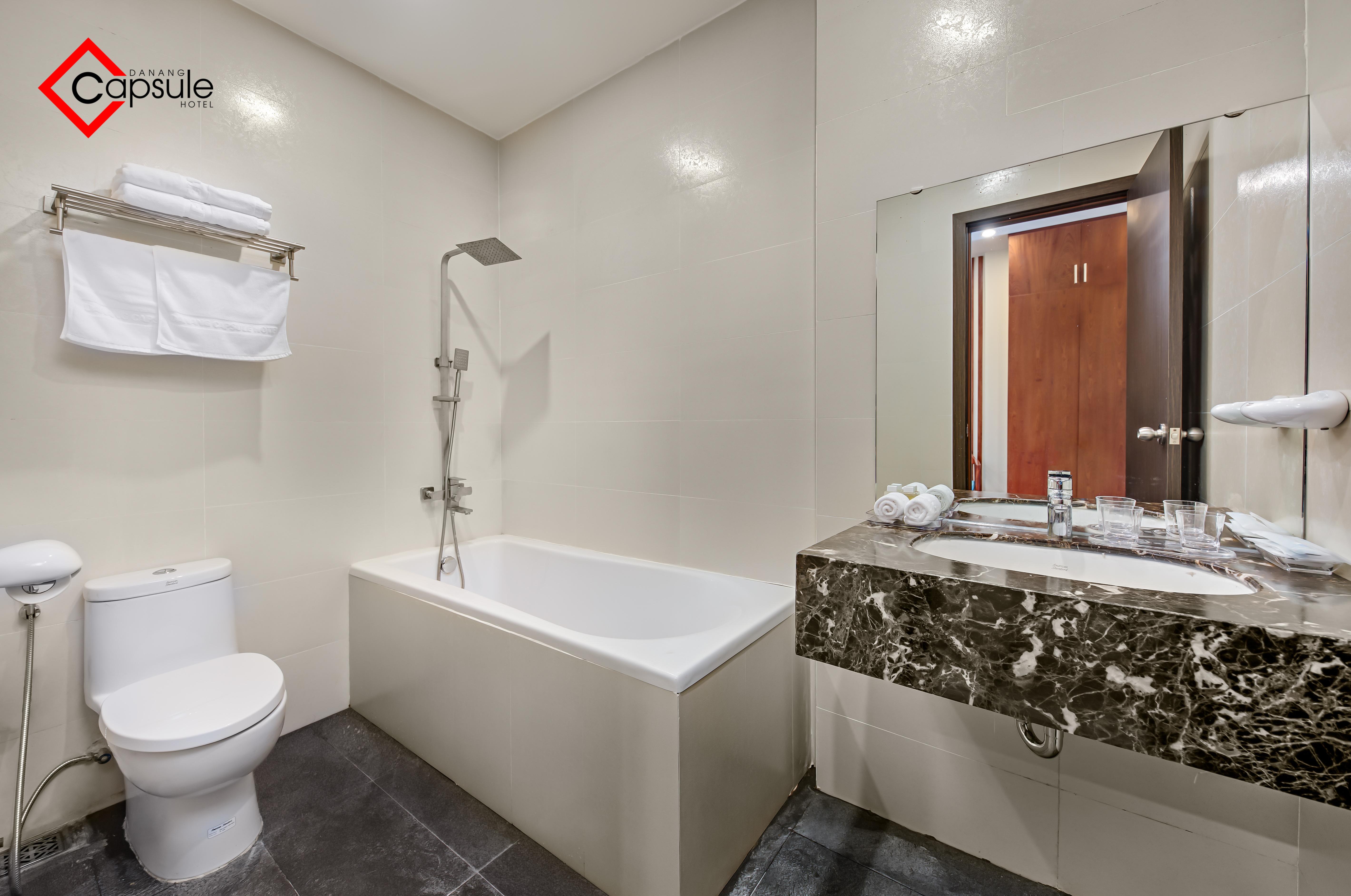 Ancyra Capsule - Backpackers Paradise & Rooftop Bar Kapselhotel