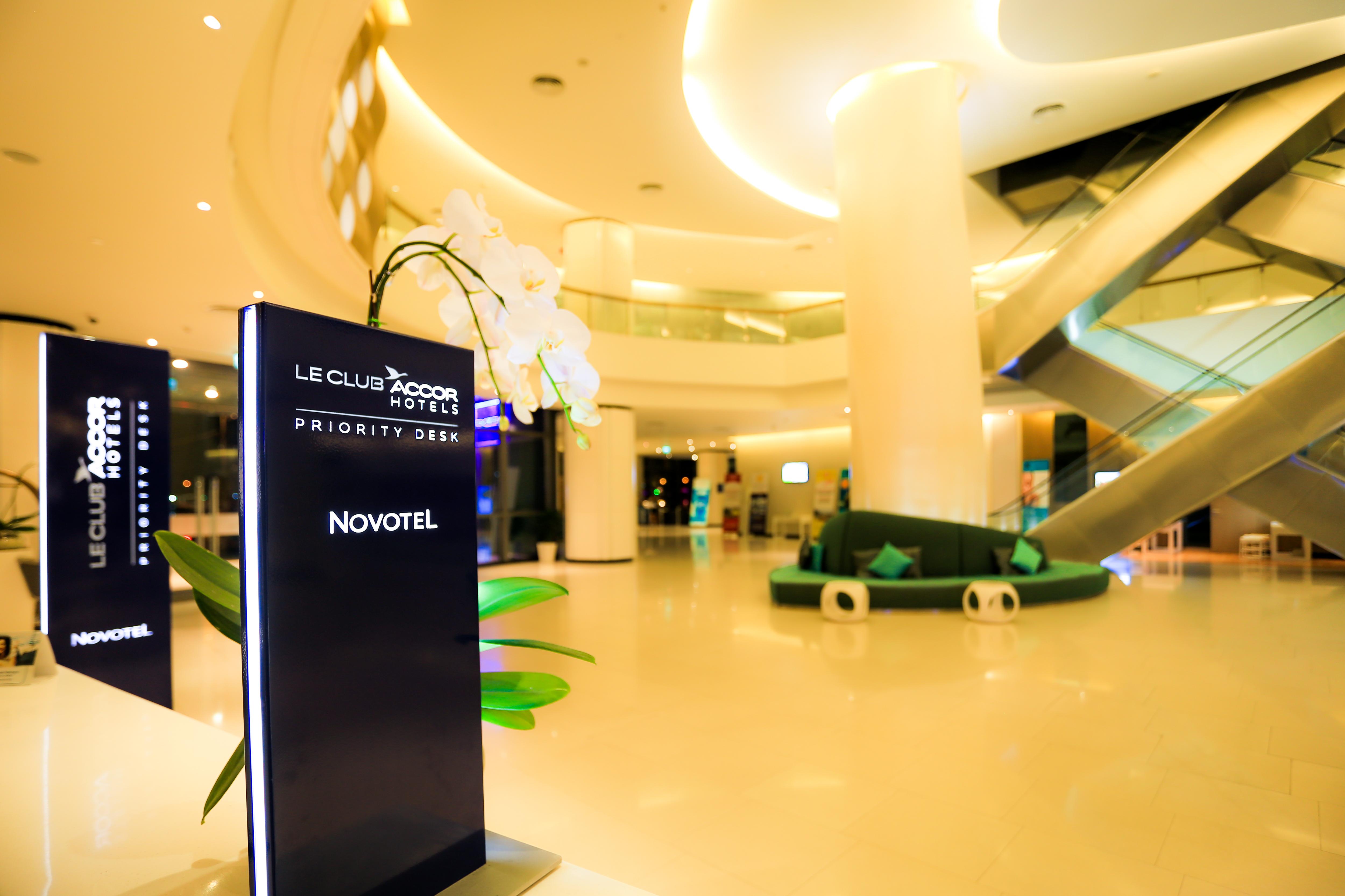 Novotel Premier River 5*