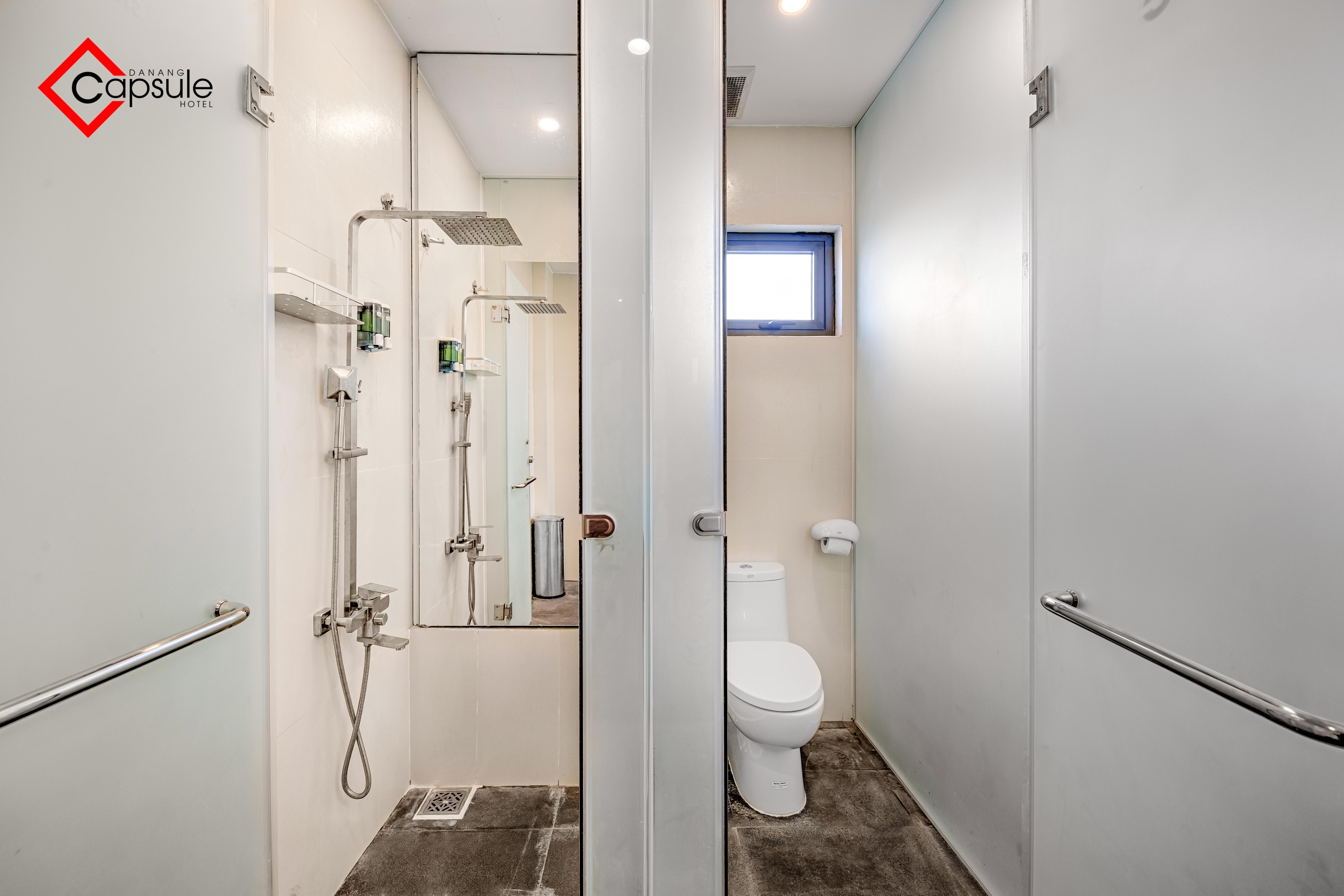 Kapselhotel Ancyra Capsule - Backpackers Paradise & Rooftop Bar 2*