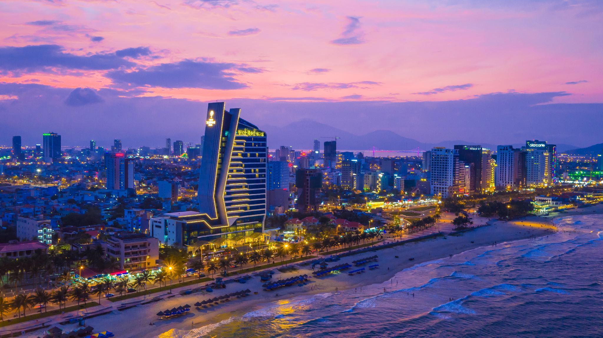 Khách sạn Grand Tourane