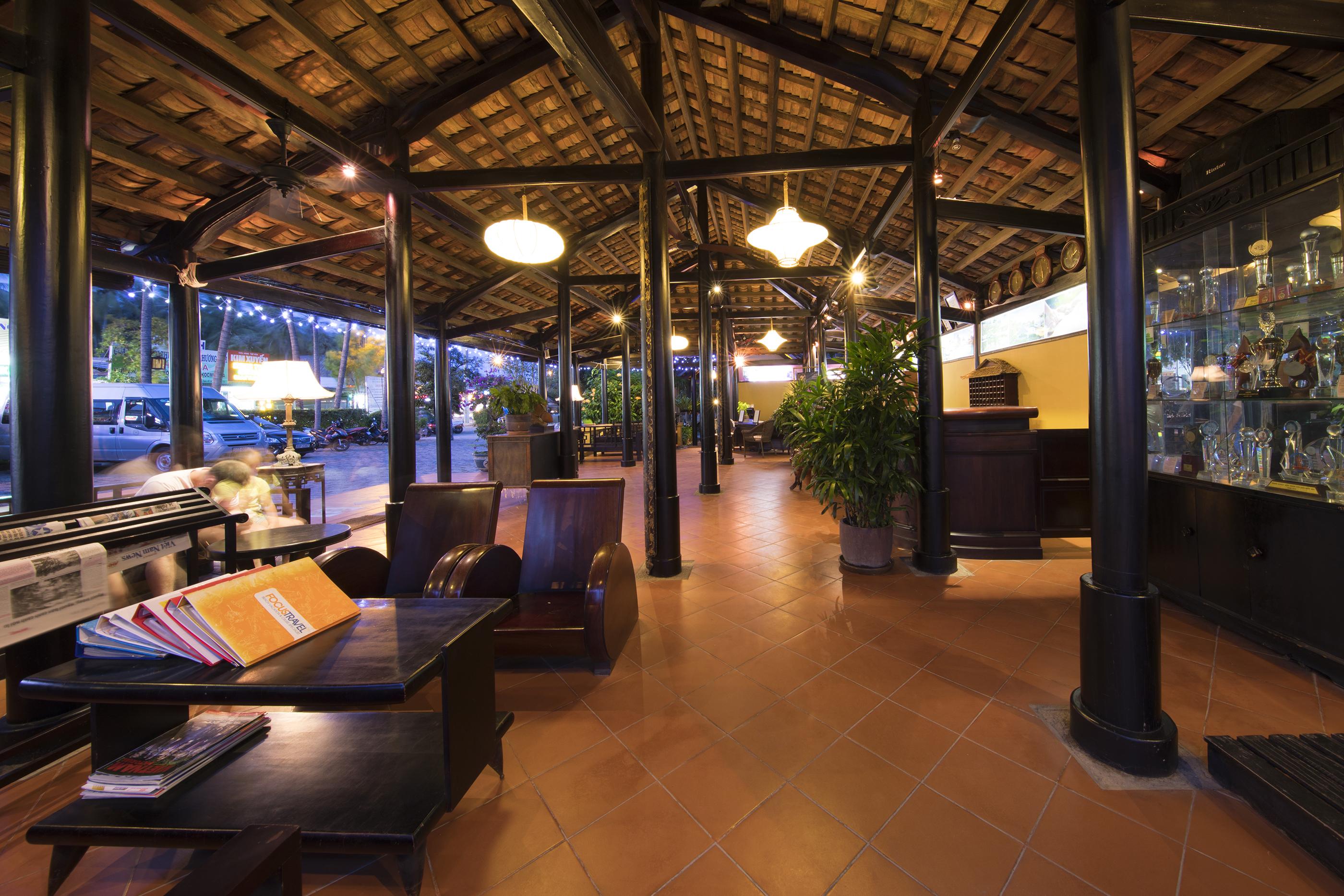 Seahorse & Hotel 4*