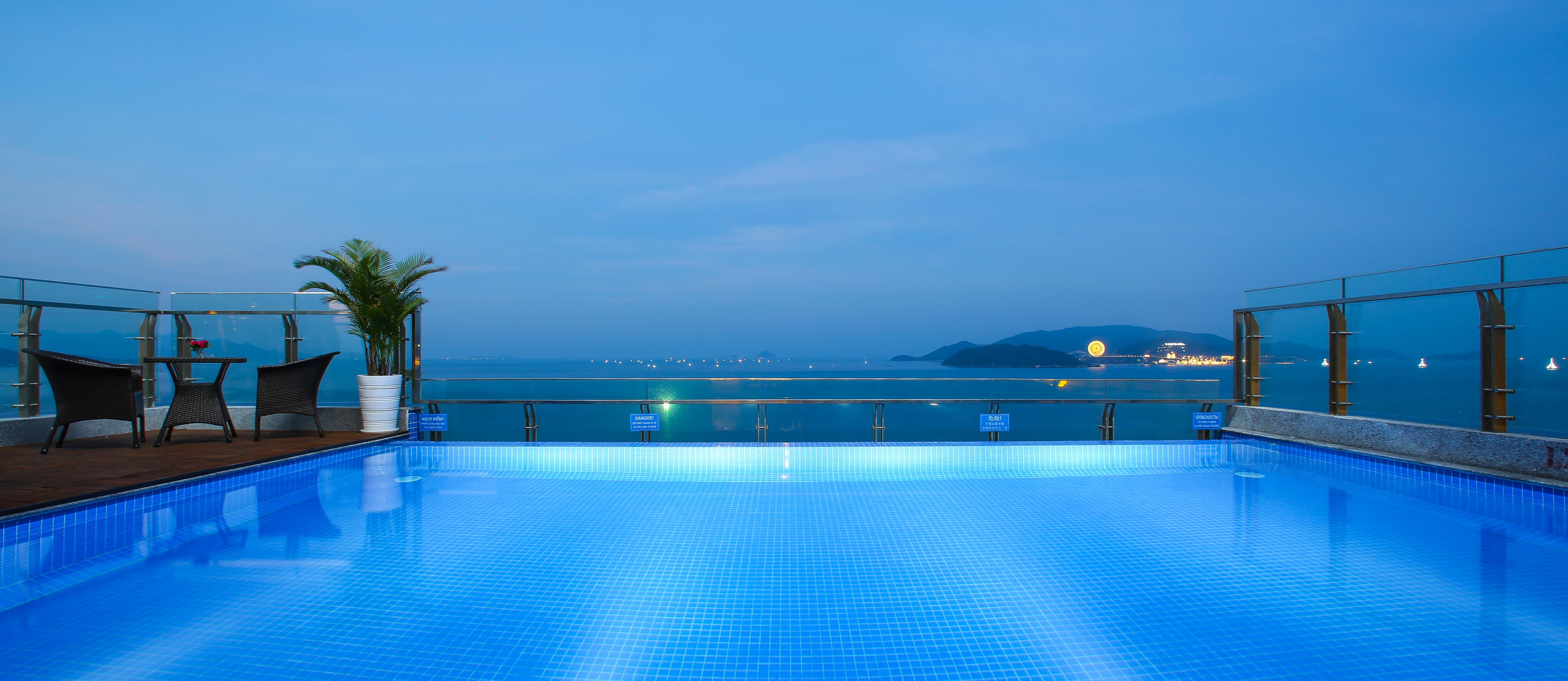 Dtx Hotel 4*