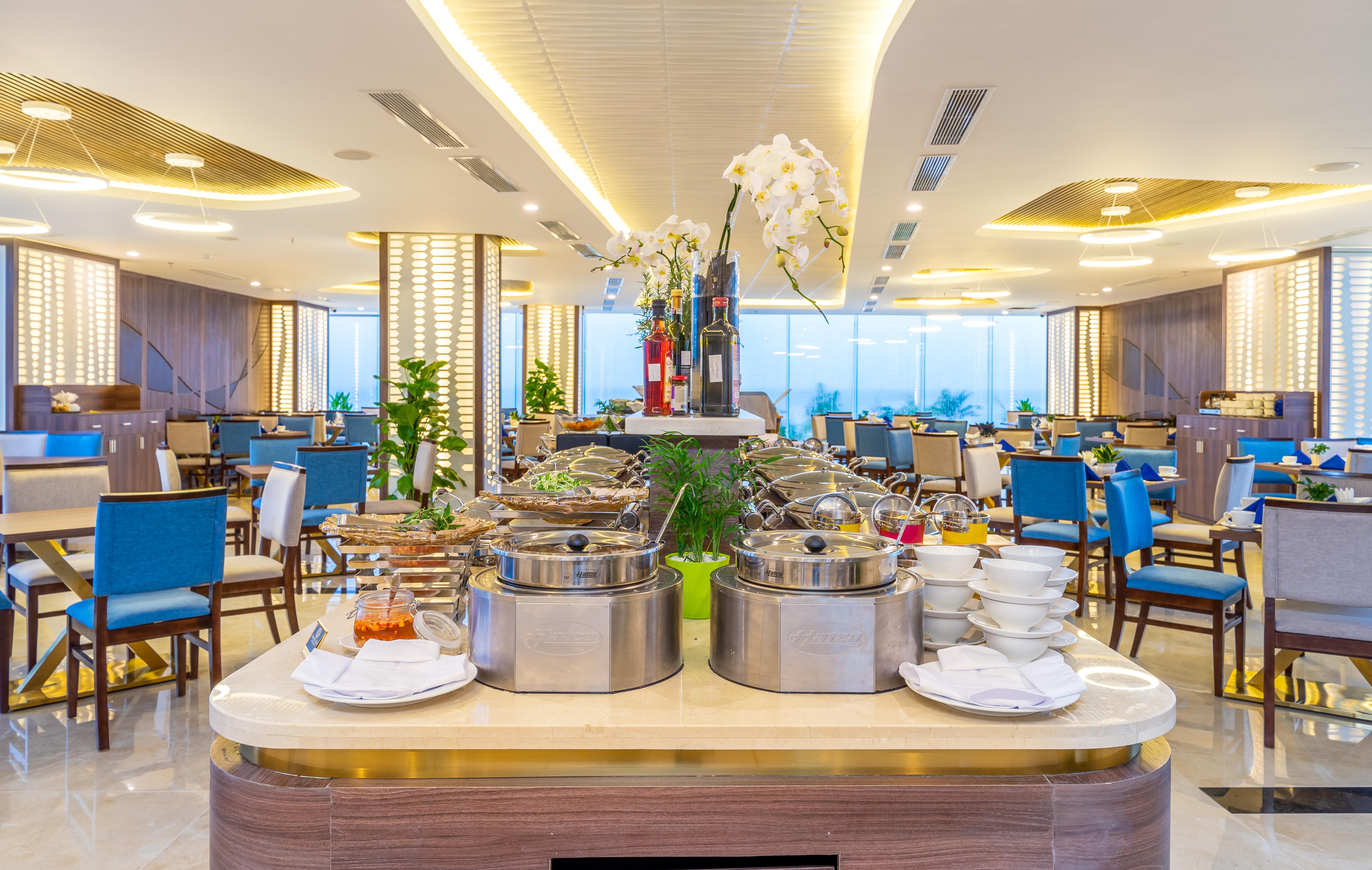 Hotel Grand Gold &