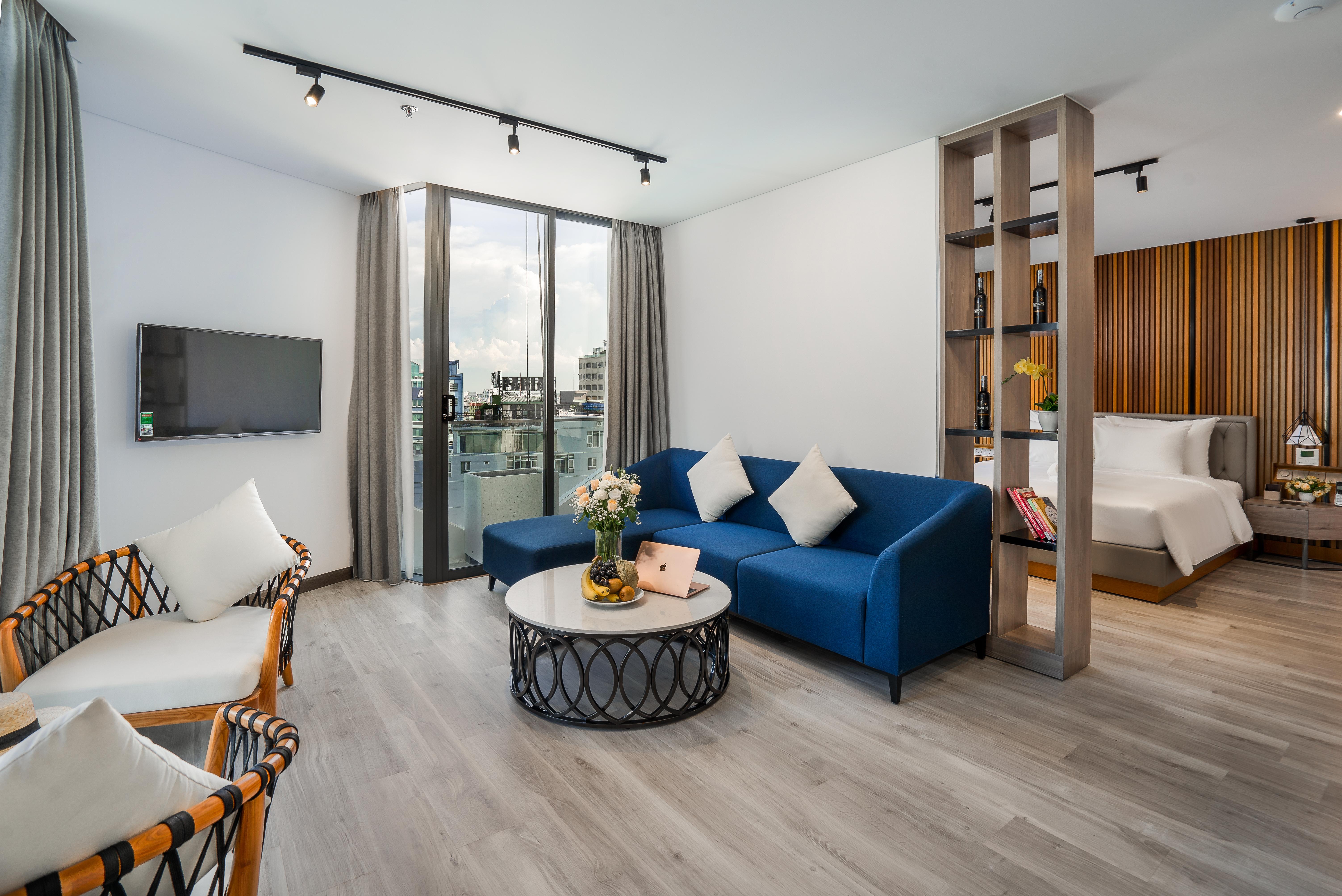 Haian Riverfront Hotel