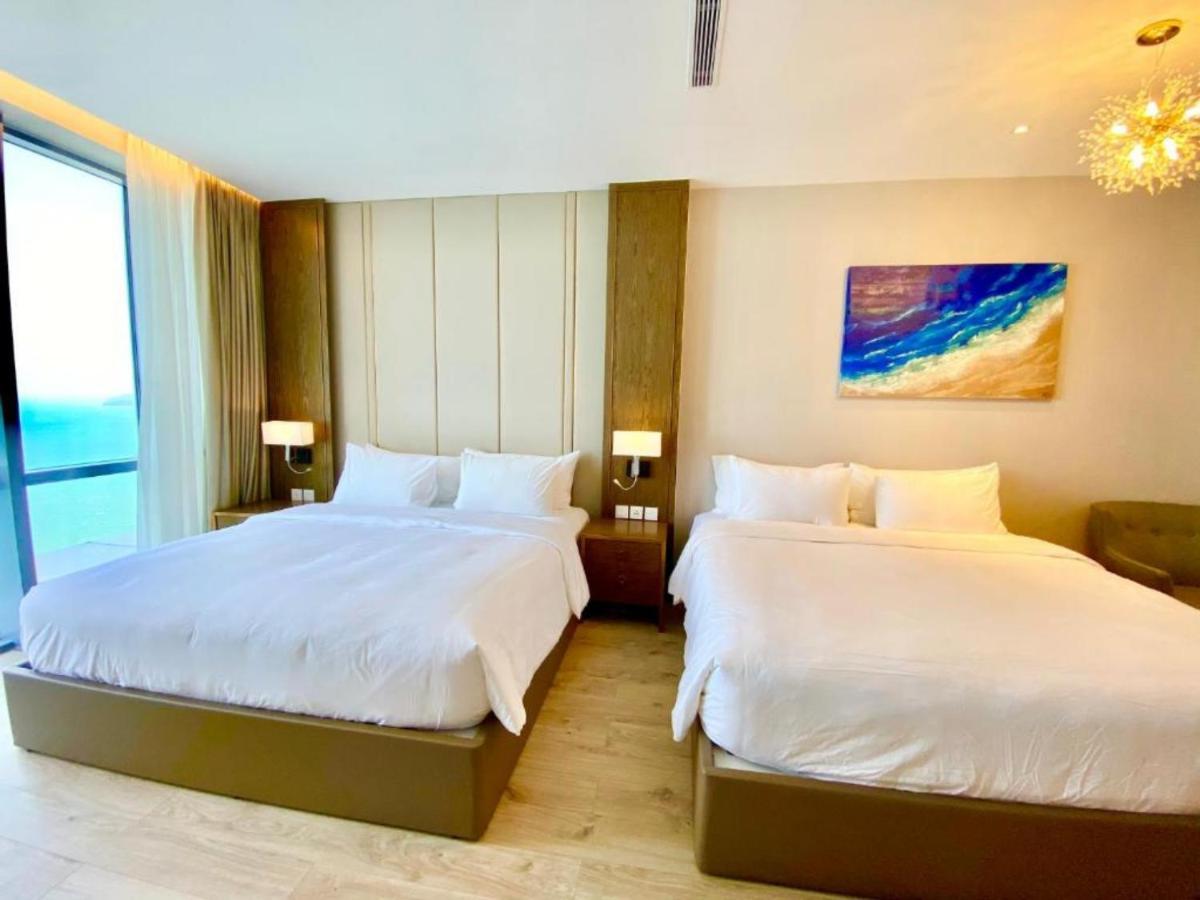 Panorama Ocean View