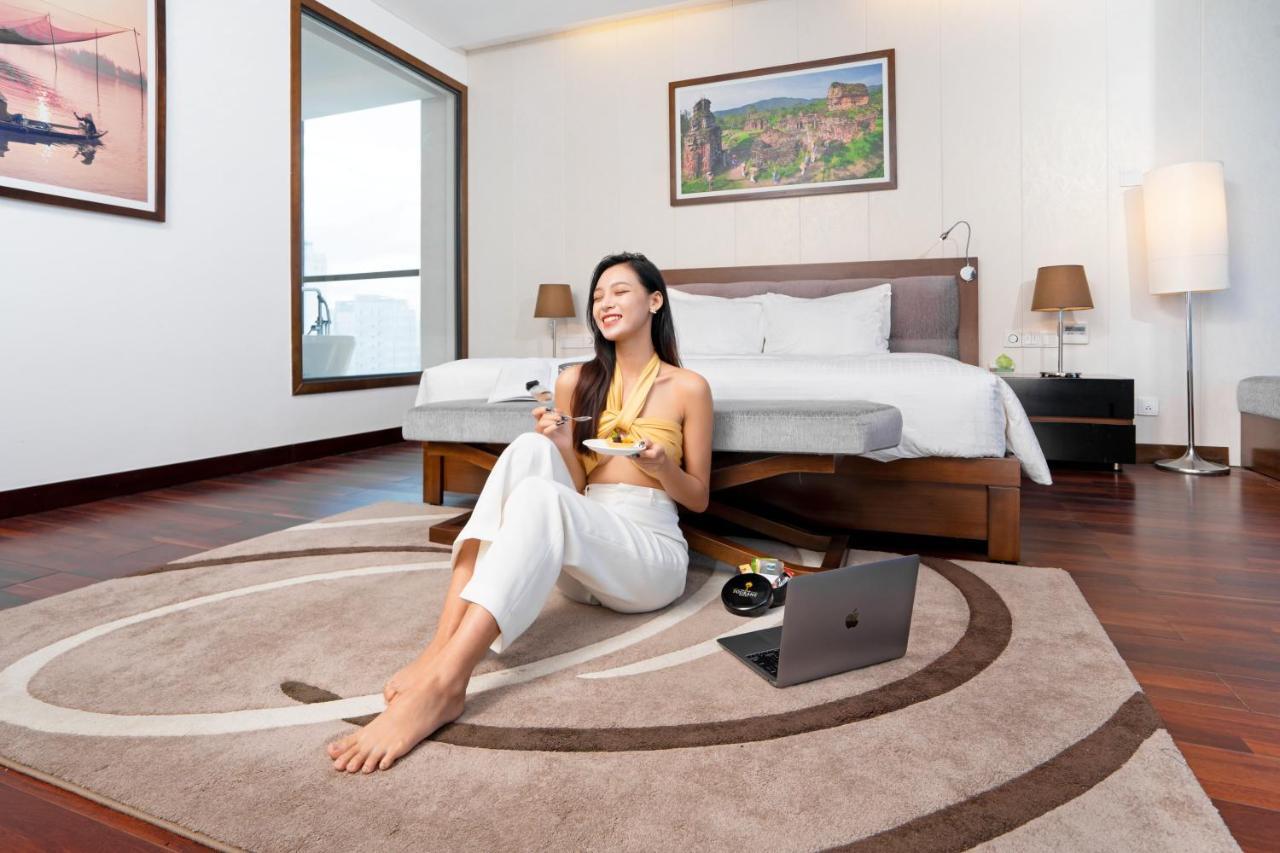 Grand Tourane Khách sạn 5*