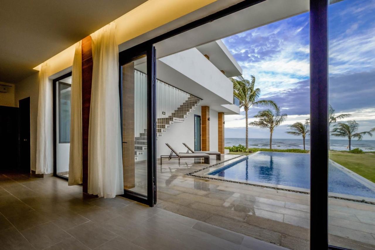 Biet Thu Mat Tien Bien Saint Simeon Holiday home *