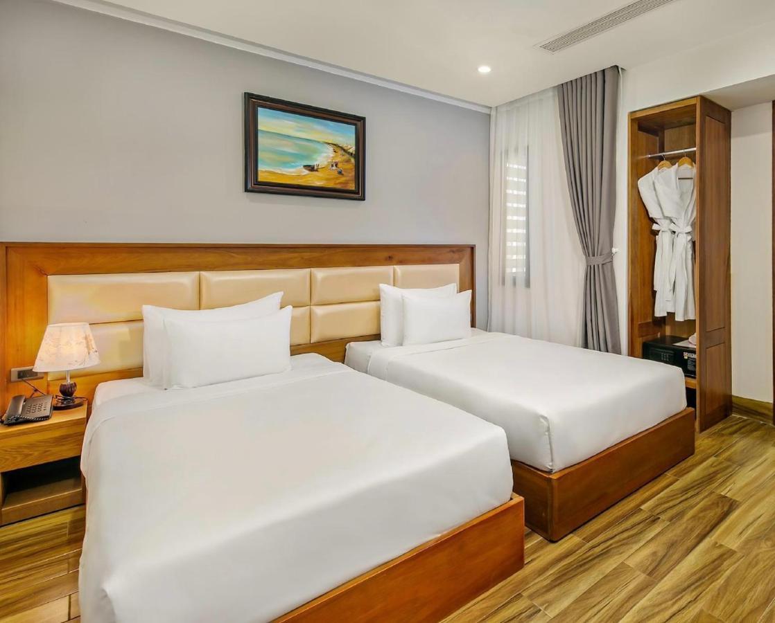 Khách sạn Bãi Biển Alisia 4*