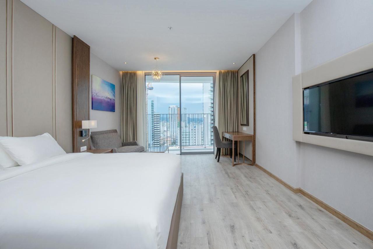 Khách sạn hẻo lánh Panorama *