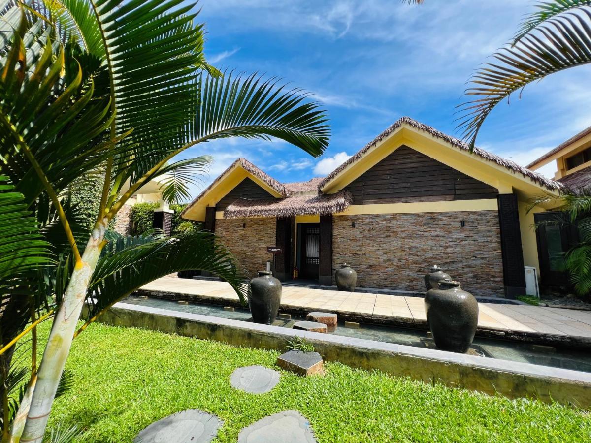 The Blossom Resort Island 5* Da Nang