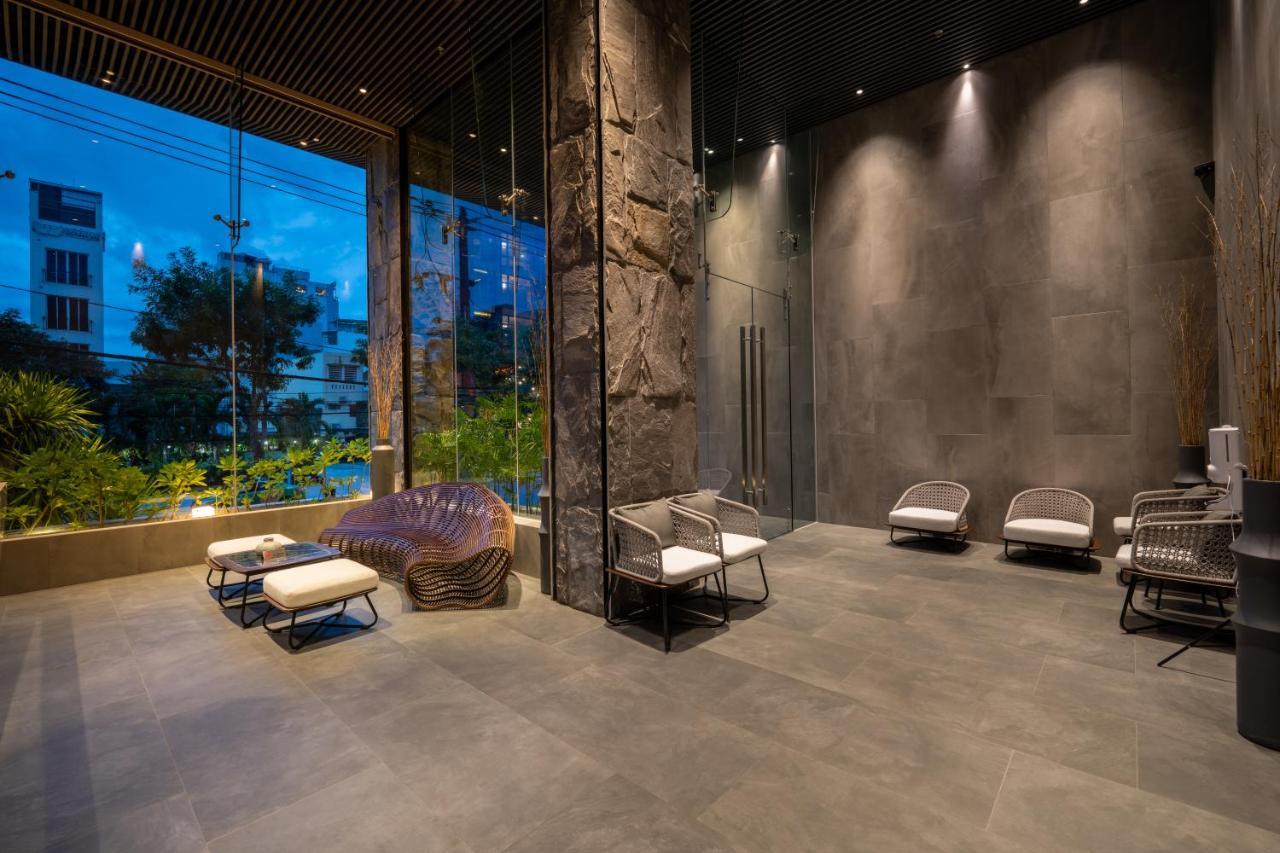 Legend Boutique Đà Nẵng