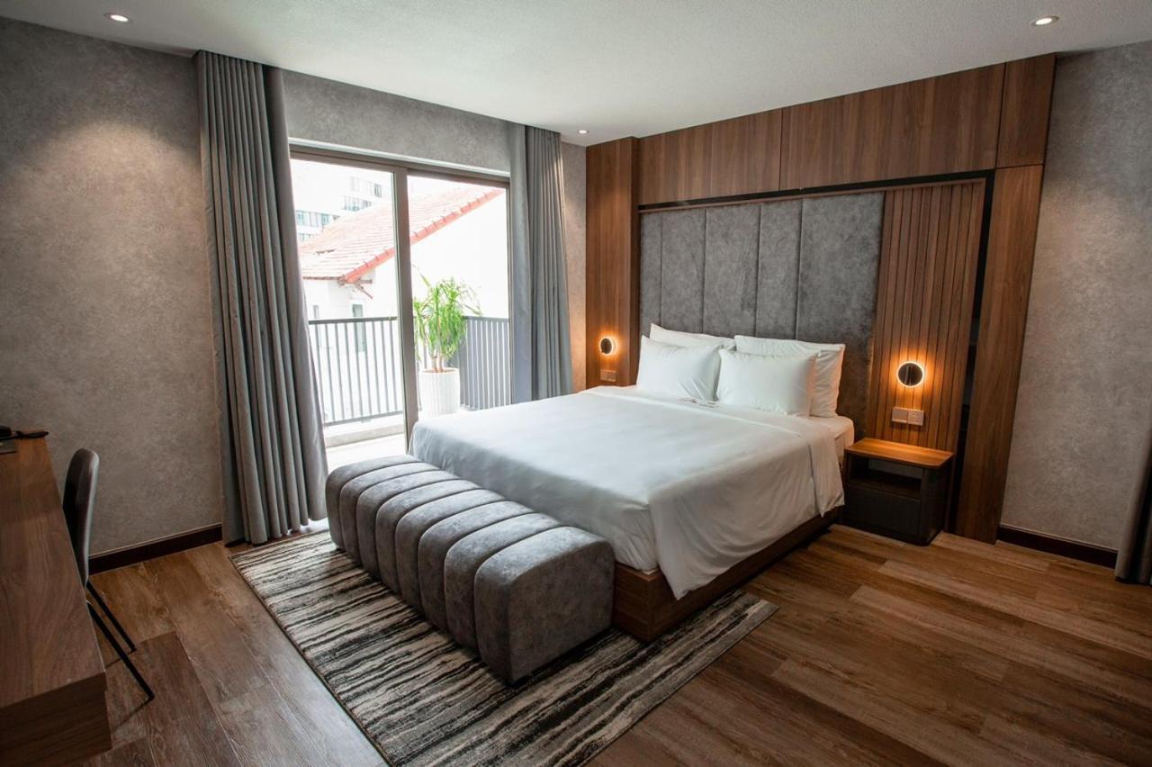 The Malibu House 4*