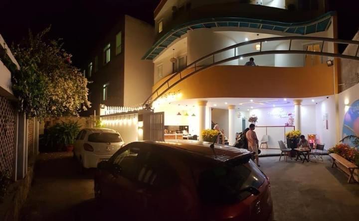 Windyhome Hotel