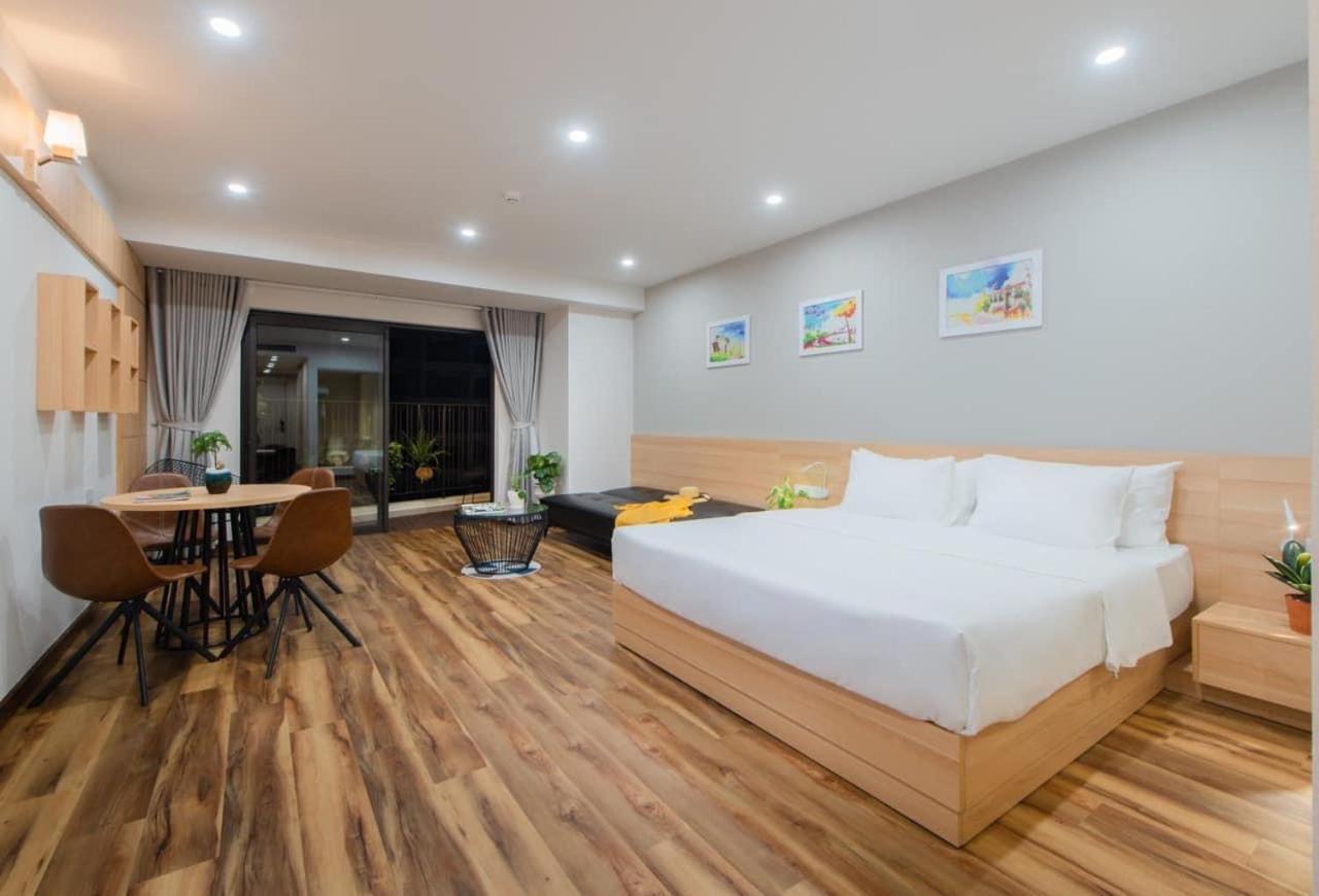 Gold Coast Luxury Beachfront Apartment Nha Trang