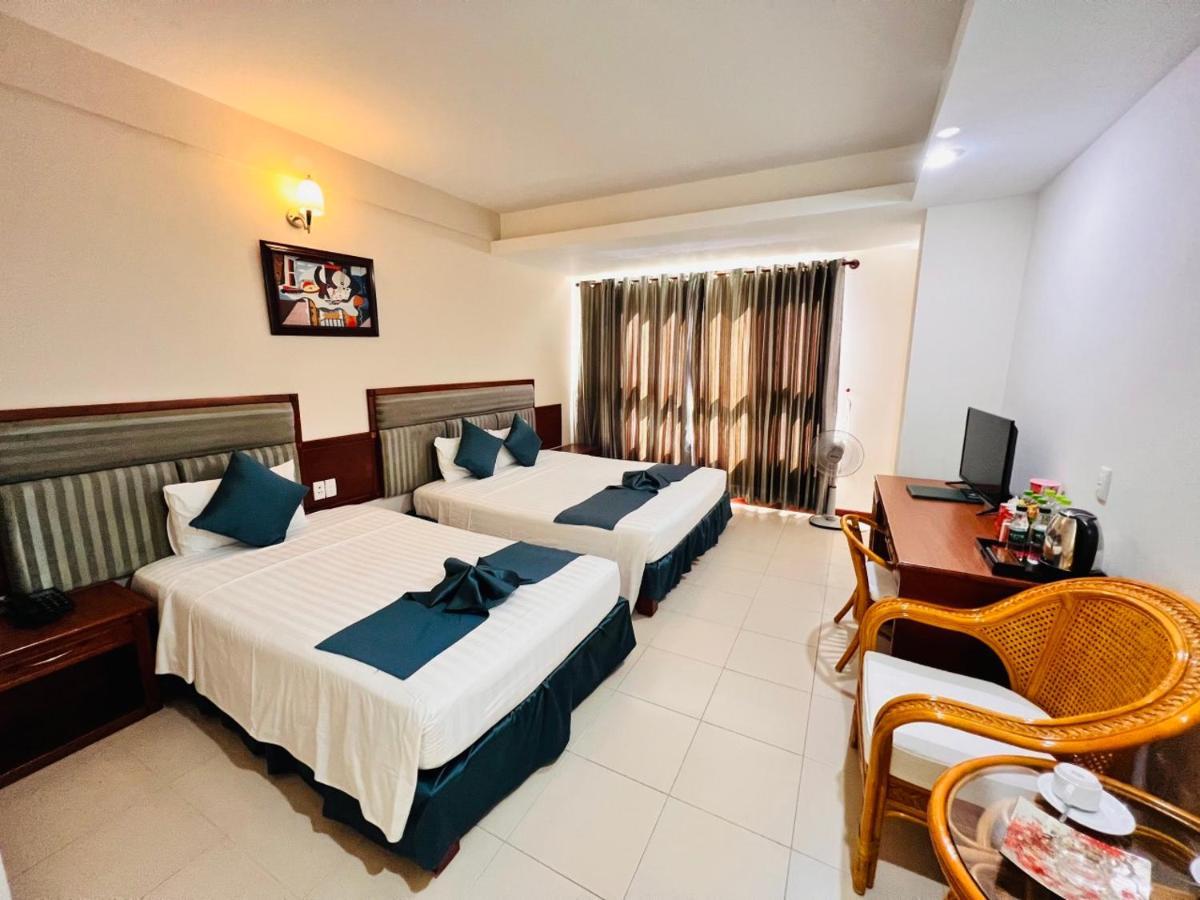 Hotel The Coast 3*