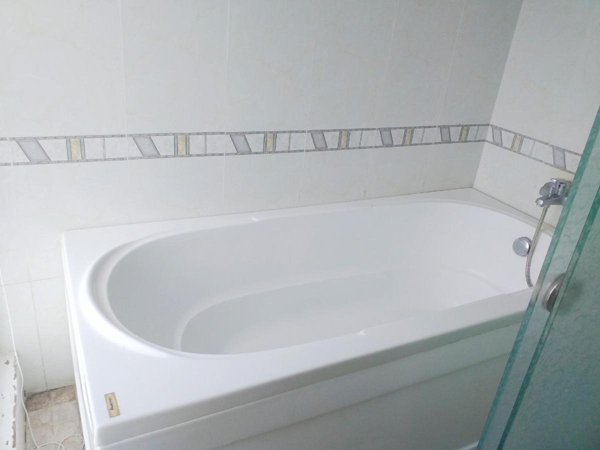 Aparthotel Ho Huong Bien - Khach San San Ho Vung Tau