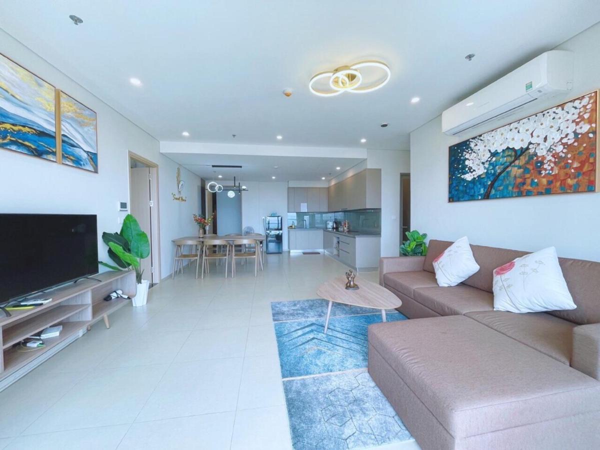 The Song Condotel: Beachfront 5-star With Infinity Pool Apartment *