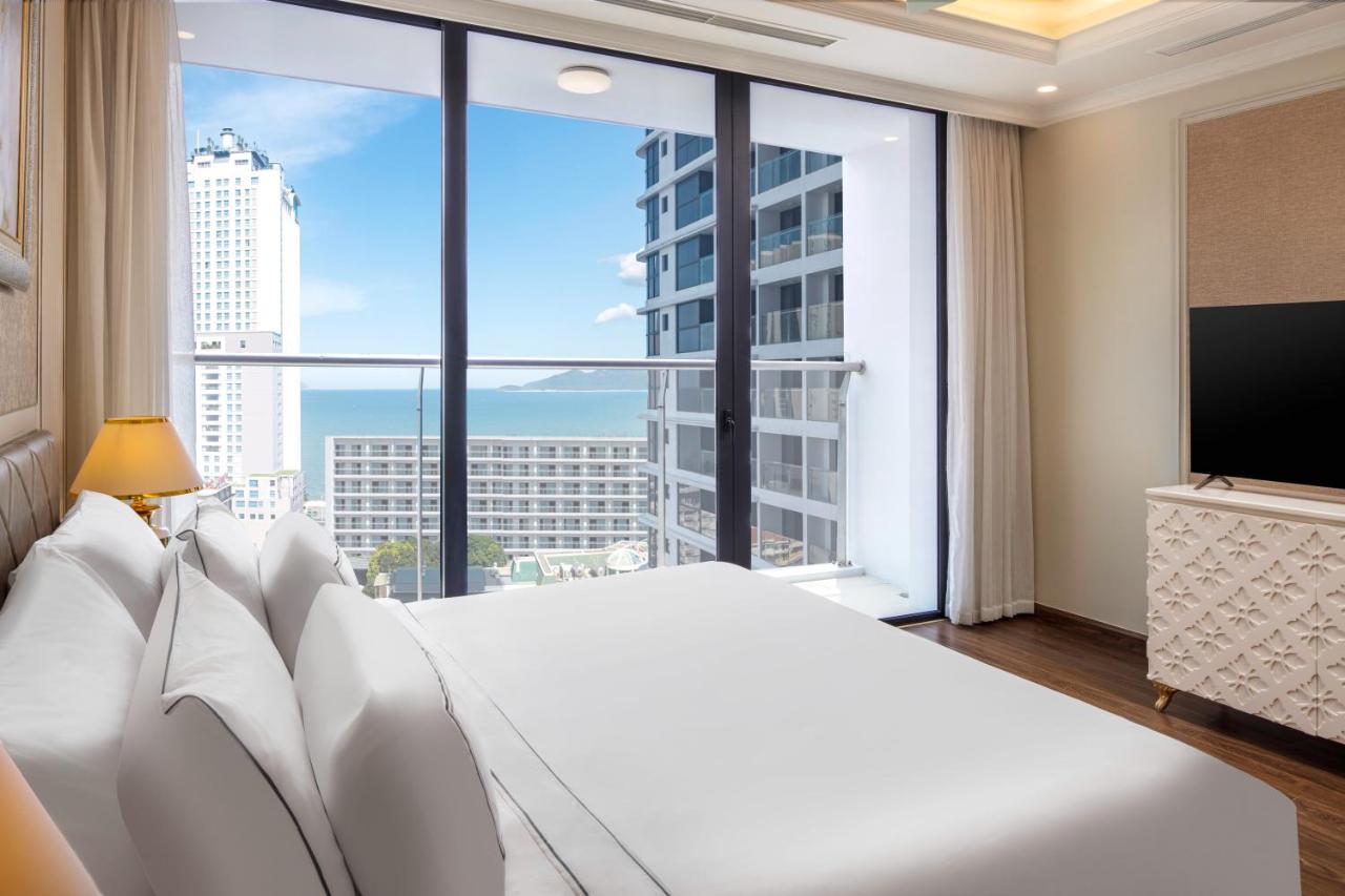 Melia Vinpearl Empire Nha Trang