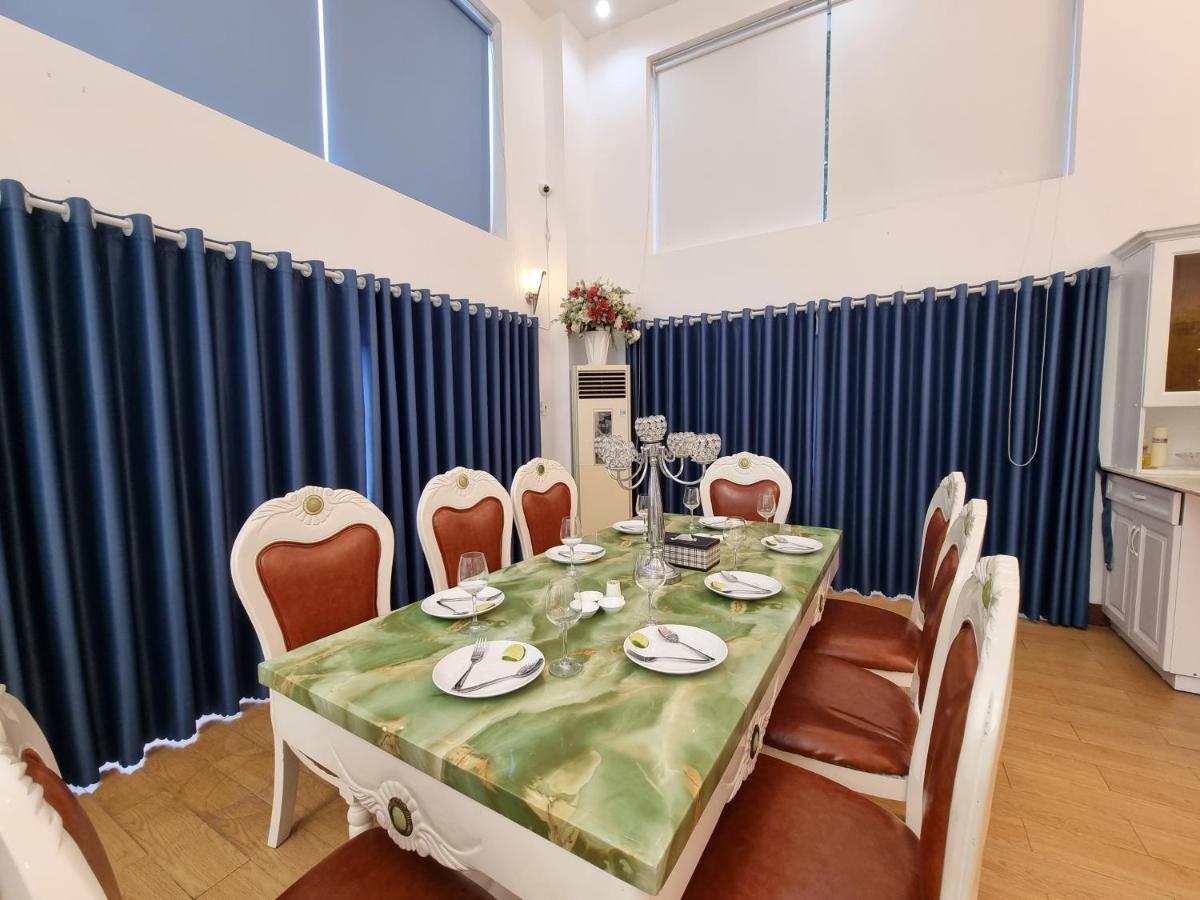 Lan Anh Villa: Oceanview Retreat With 7 Bedrooms Villa *
