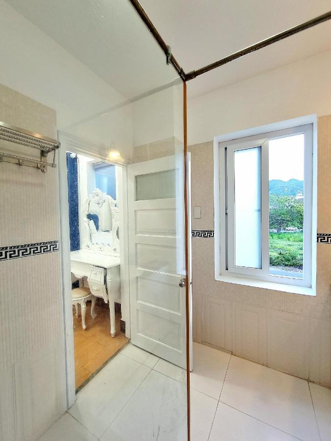 Lan Anh Villa: Oceanview Retreat With 7 Bedrooms Villa