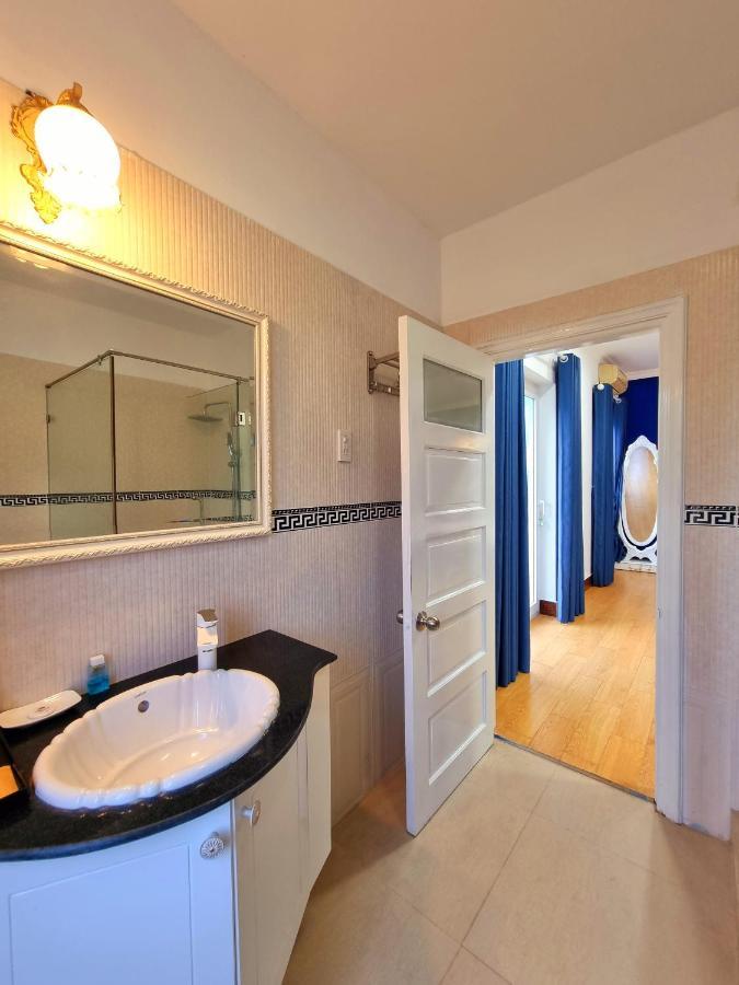 Villa Lan Anh Villa: Oceanview Retreat With 7 Bedrooms