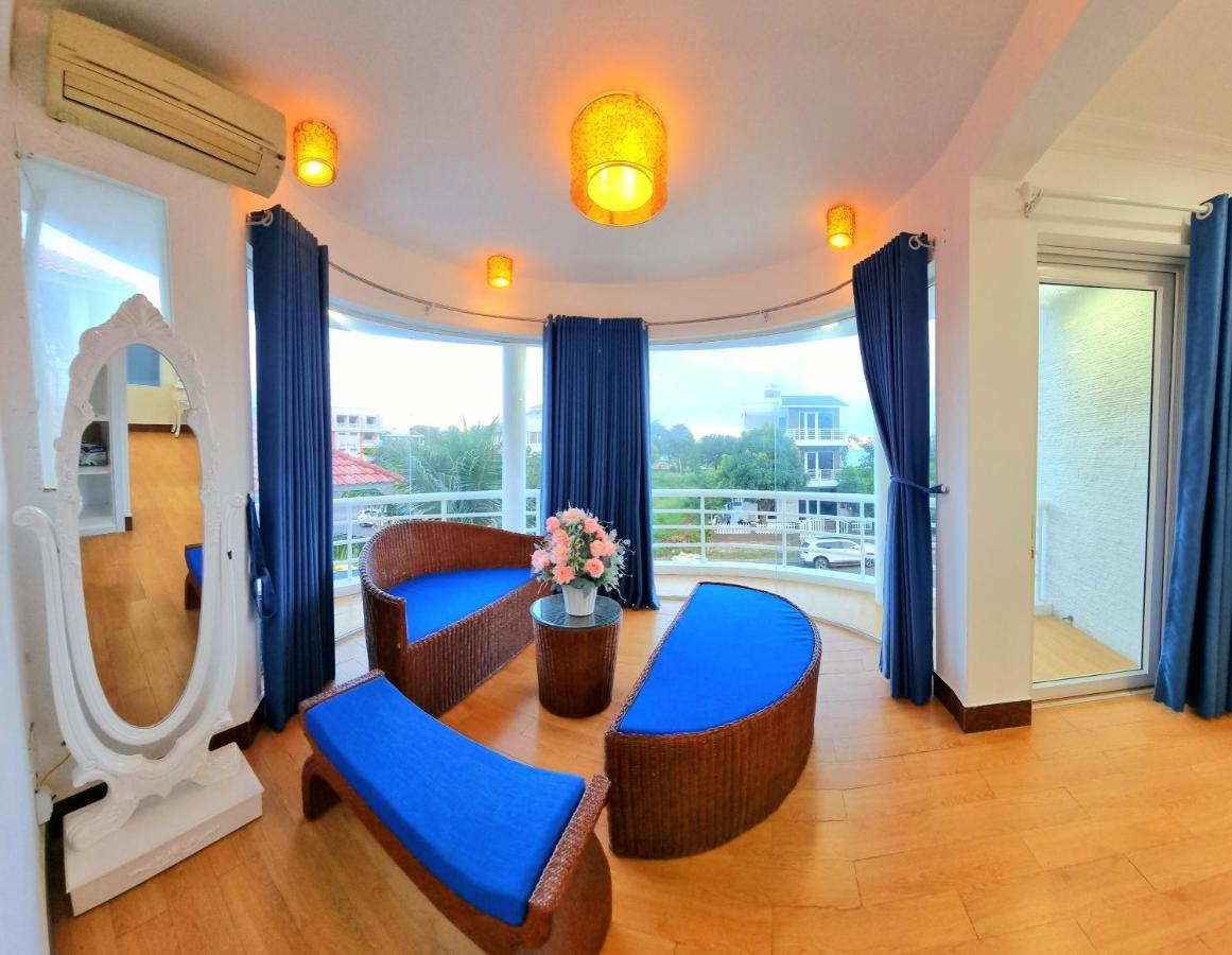 Lan Anh Villa: Oceanview Retreat With 7 Bedrooms Villa *