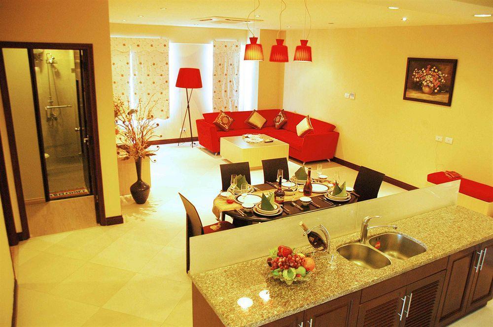 Vinh Trung Plaza 4*