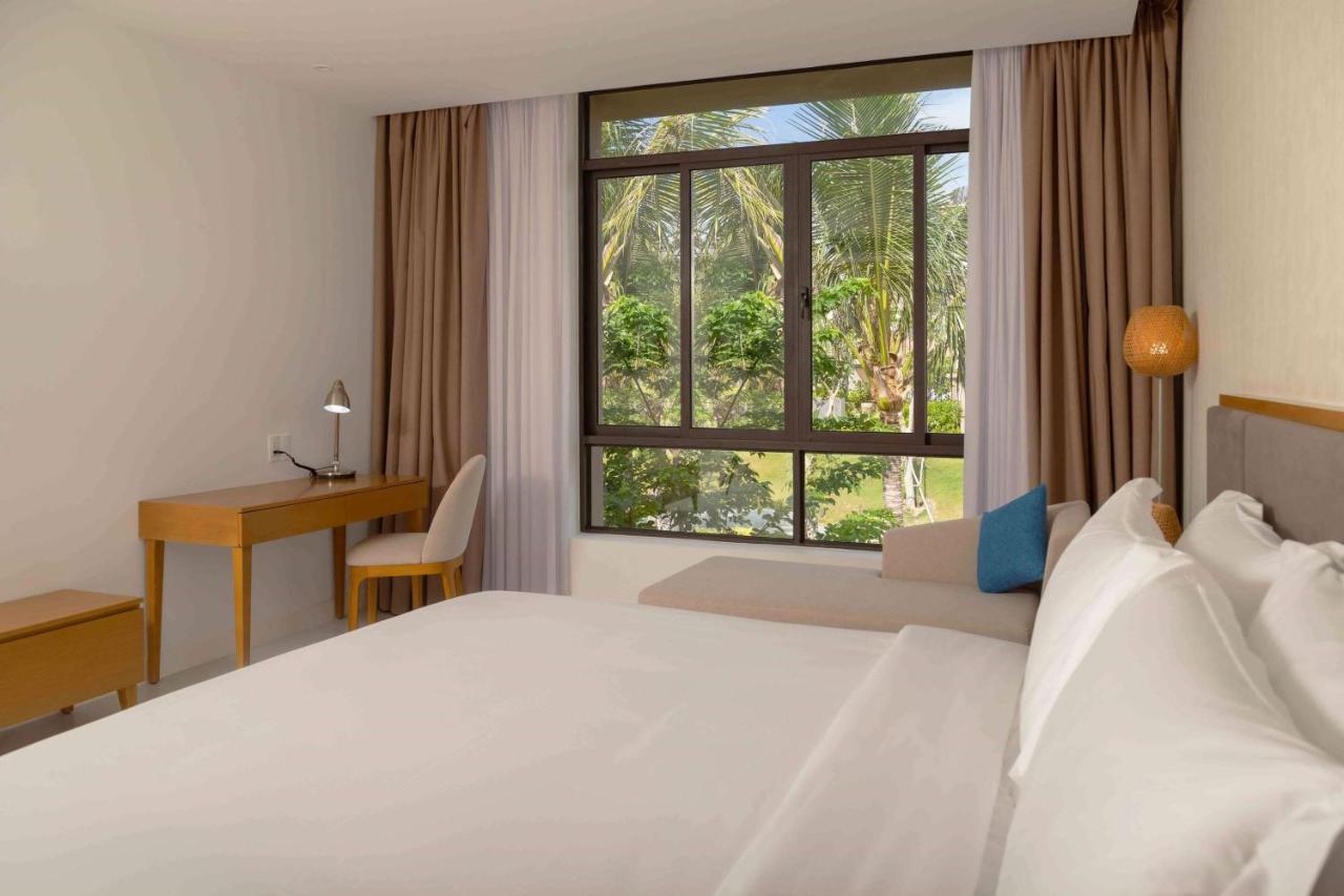 Wyndham Garden Hotel 5*