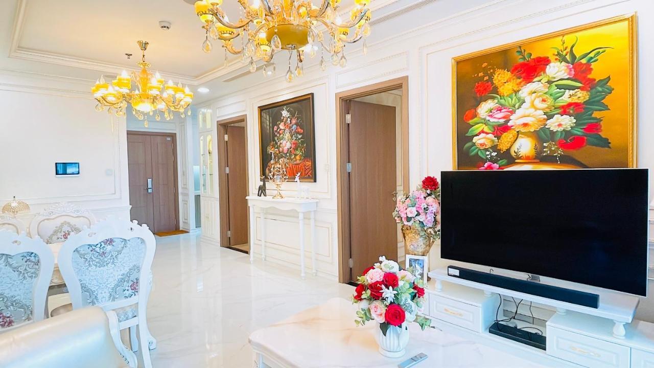 Happy Homes - Vinhomes Park Apartment Ho-Chi-Minh-Stadt