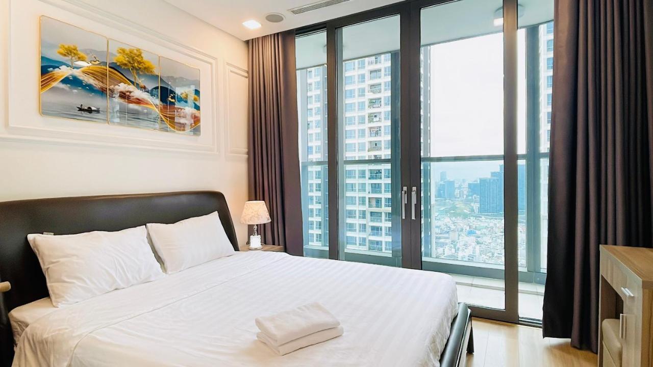 Happy Homes - Vinhomes Park Ho-Chi-Minh-Stadt