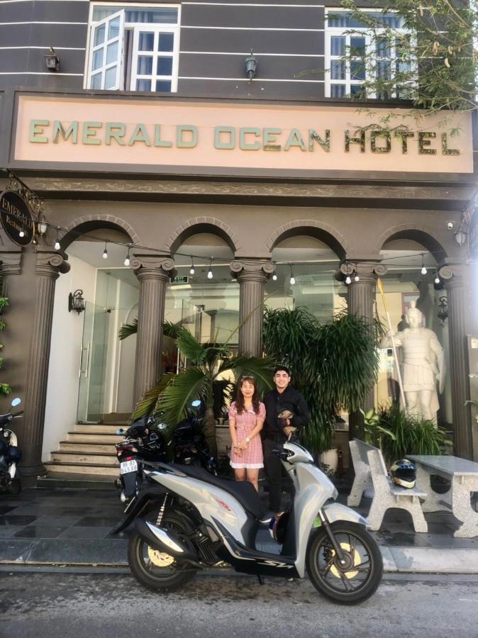 Khách sạn Emerald Ocean 2*