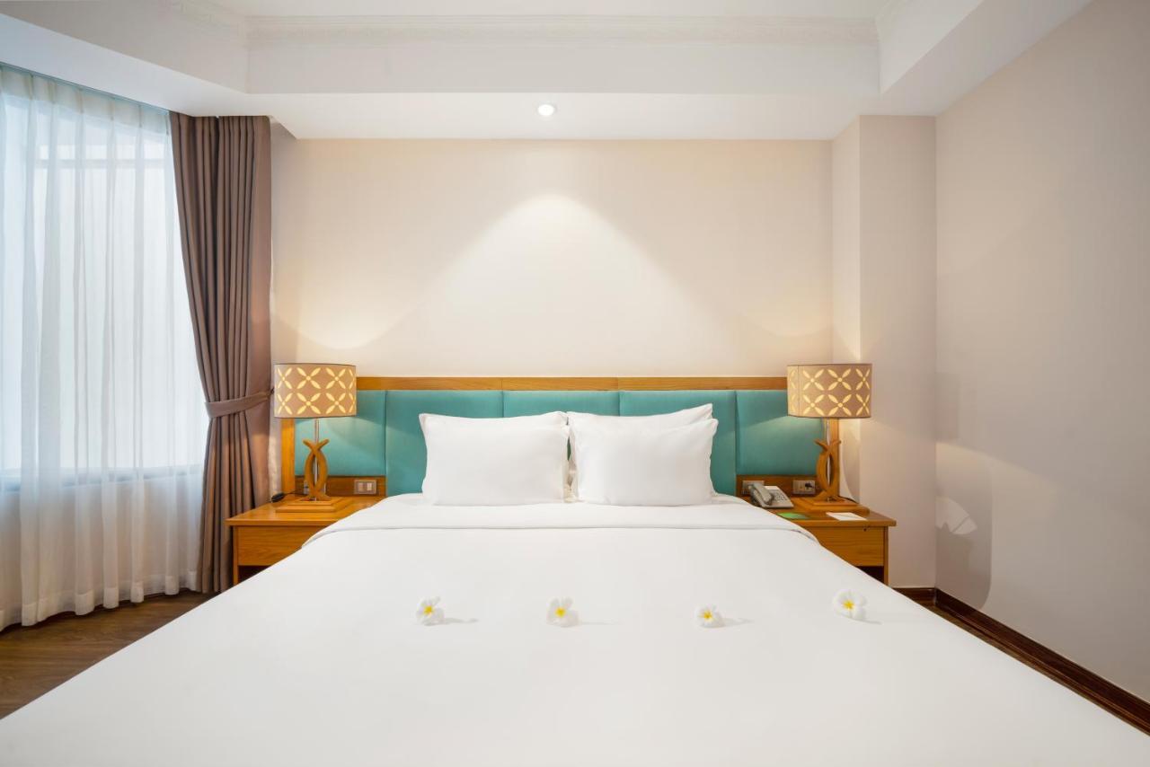 Diamond Sea Khách sạn 4*