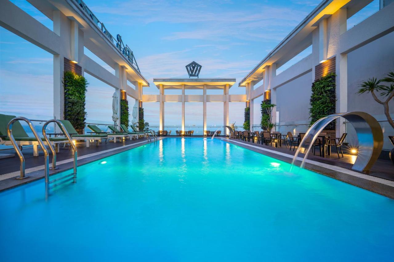 Diamond Sea Khách sạn 4*