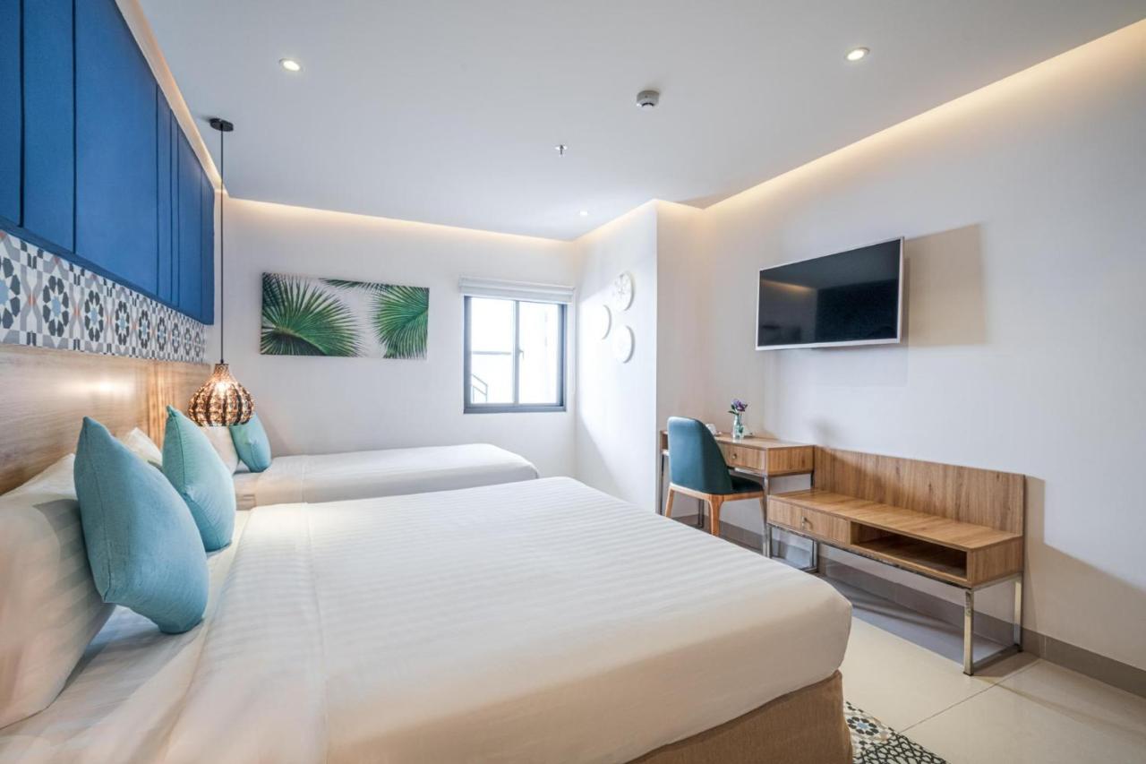 Hotel Bella Merry And