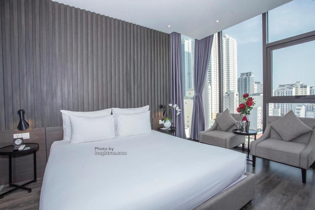 Grand Ocean Luxury Boutique - Infinity Rooftop Pool Khách sạn 4*