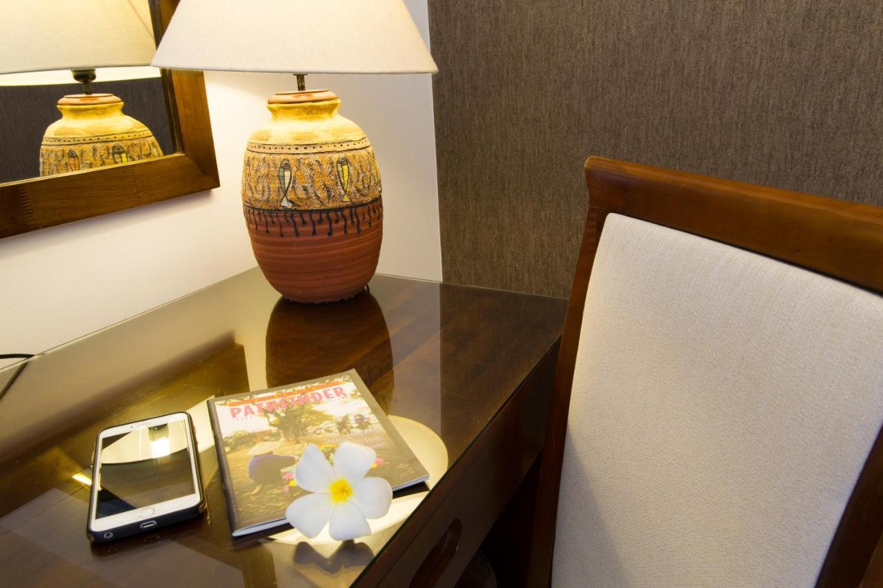 Starlet Hotel 3*