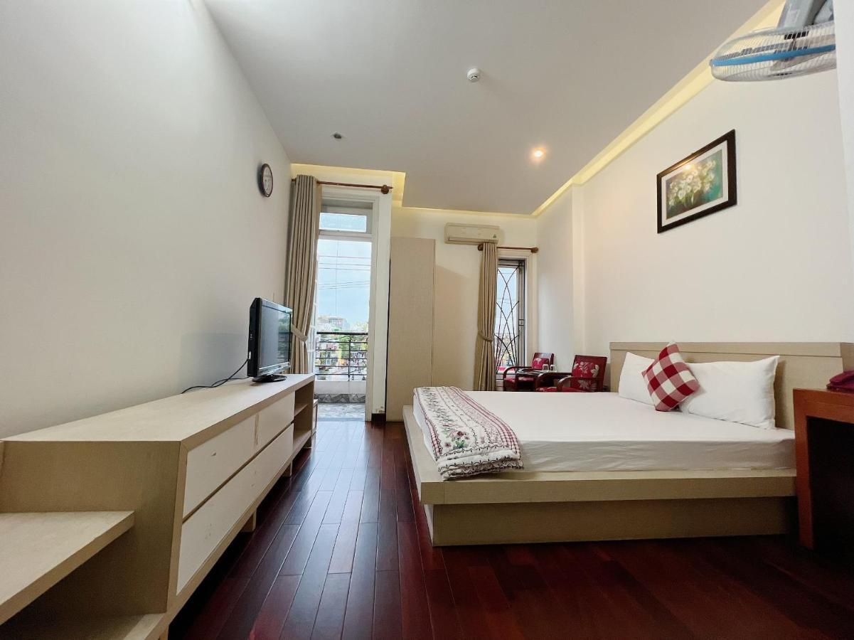 Nam A Hotel - Central City 2*
